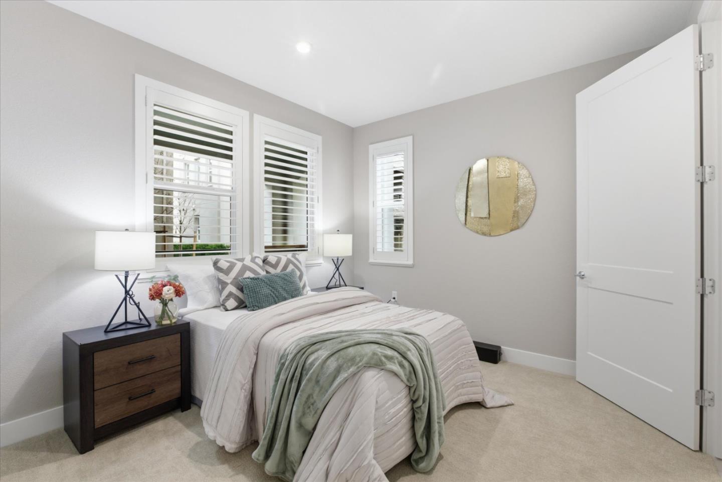 Detail Gallery Image 5 of 41 For 922 Loyola Ln, Morgan Hill,  CA 95037 - 4 Beds | 3/1 Baths