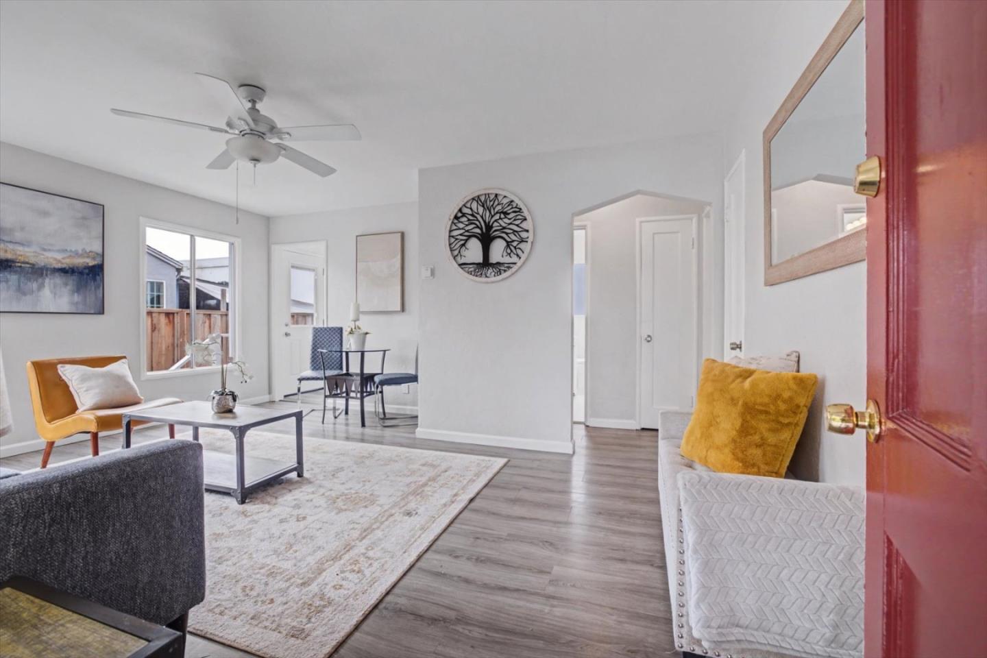 Detail Gallery Image 10 of 29 For 115 N Kingston St, San Mateo,  CA 94401 - – Beds | – Baths