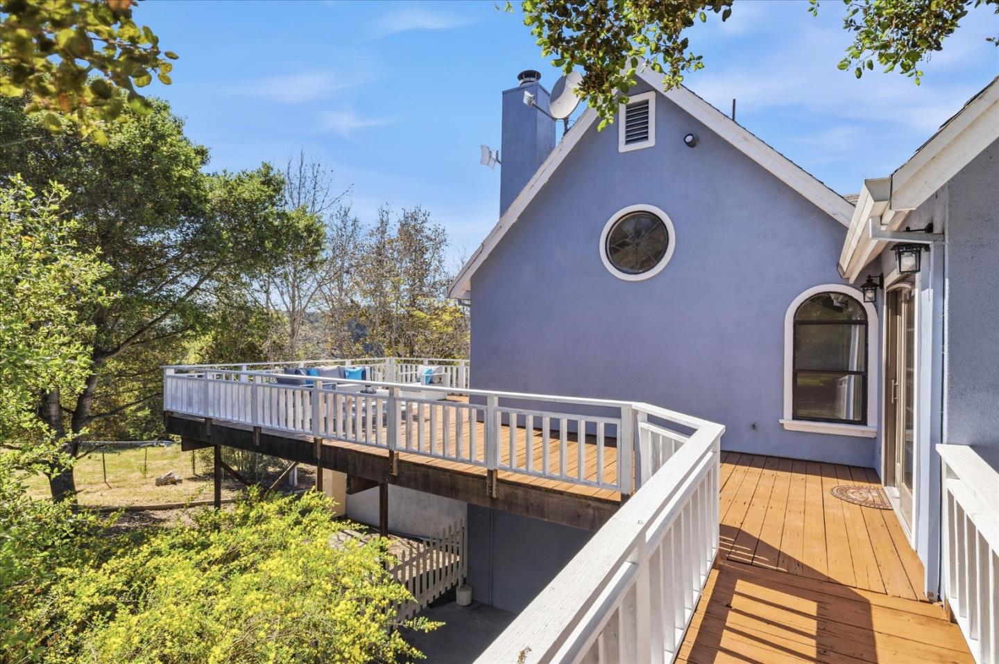 Detail Gallery Image 19 of 80 For 19350 El Cerro, Aromas,  CA 95004 - 4 Beds | 3 Baths