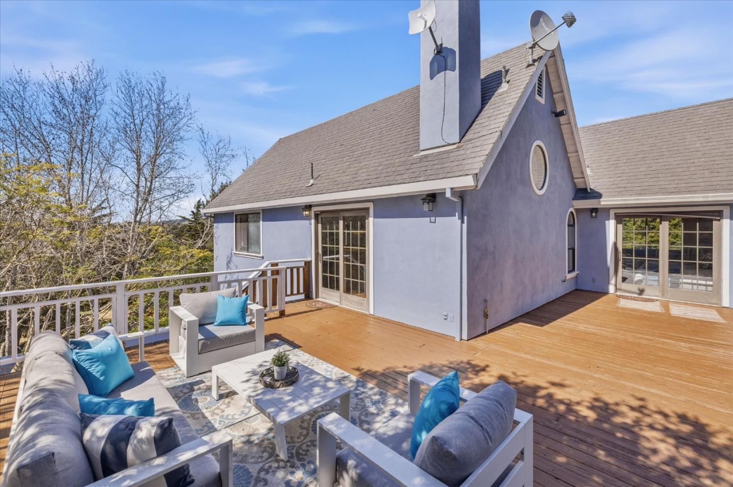 Detail Gallery Image 21 of 80 For 19350 El Cerro, Aromas,  CA 95004 - 4 Beds | 3 Baths