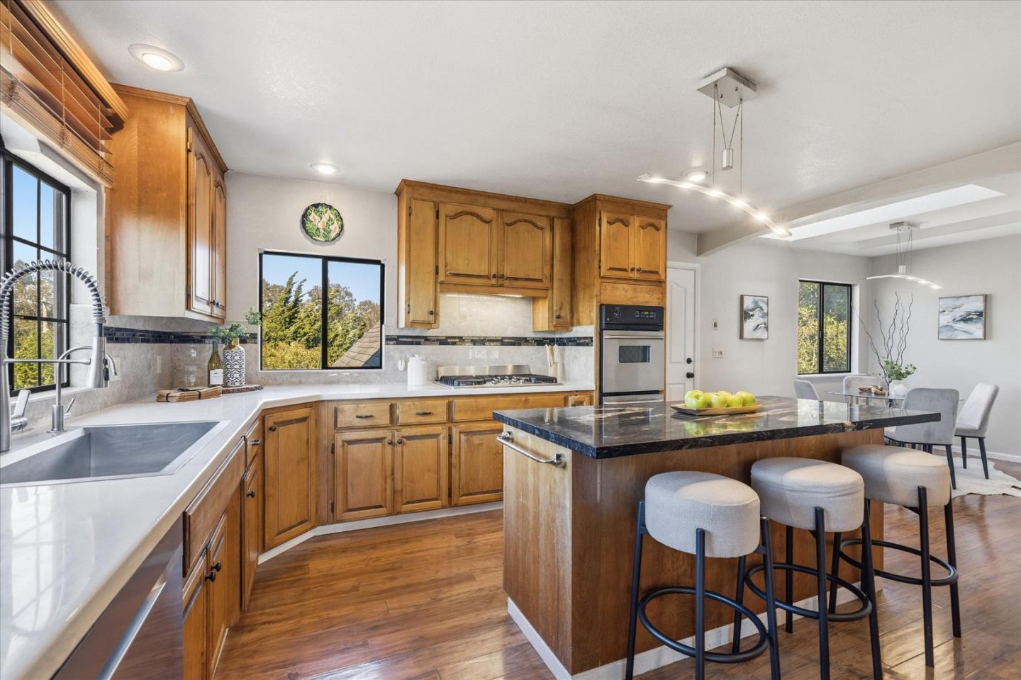 Detail Gallery Image 26 of 80 For 19350 El Cerro, Aromas,  CA 95004 - 4 Beds | 3 Baths