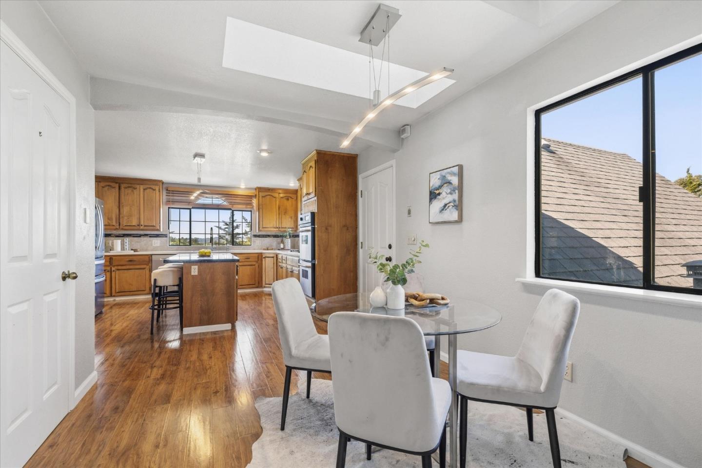 Detail Gallery Image 27 of 80 For 19350 El Cerro, Aromas,  CA 95004 - 4 Beds | 3 Baths