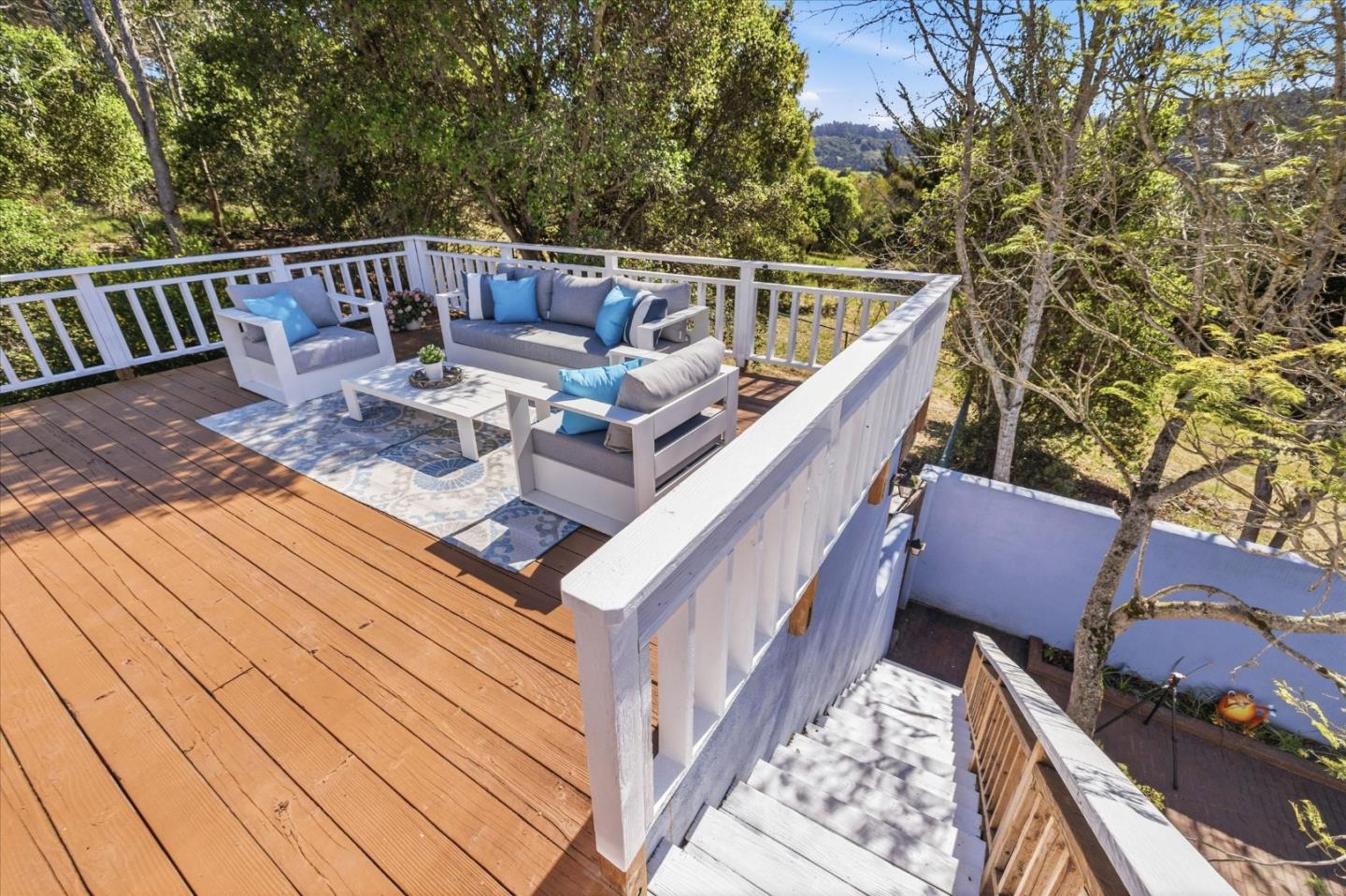 Detail Gallery Image 37 of 80 For 19350 El Cerro, Aromas,  CA 95004 - 4 Beds | 3 Baths