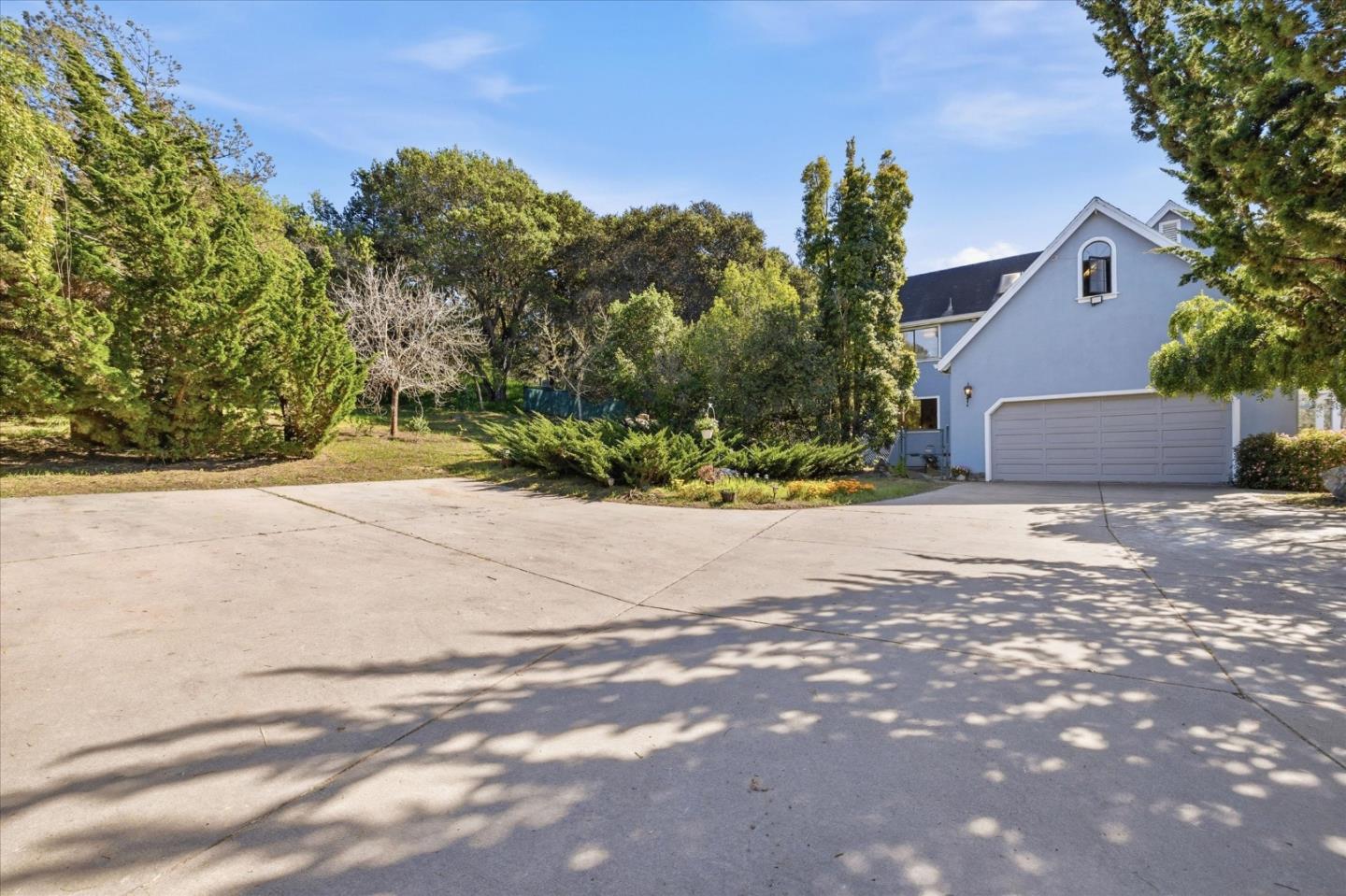 Detail Gallery Image 49 of 80 For 19350 El Cerro, Aromas,  CA 95004 - 4 Beds | 3 Baths