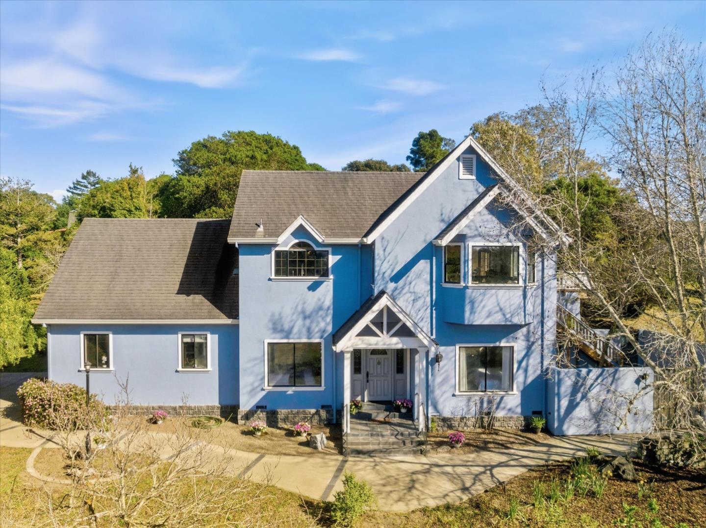 Detail Gallery Image 7 of 80 For 19350 El Cerro, Aromas,  CA 95004 - 4 Beds | 3 Baths