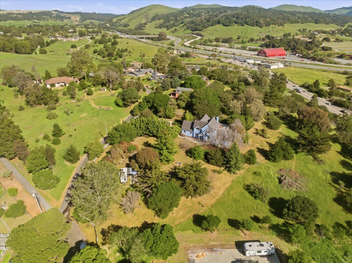 Detail Gallery Image 72 of 80 For 19350 El Cerro, Aromas,  CA 95004 - 4 Beds | 3 Baths