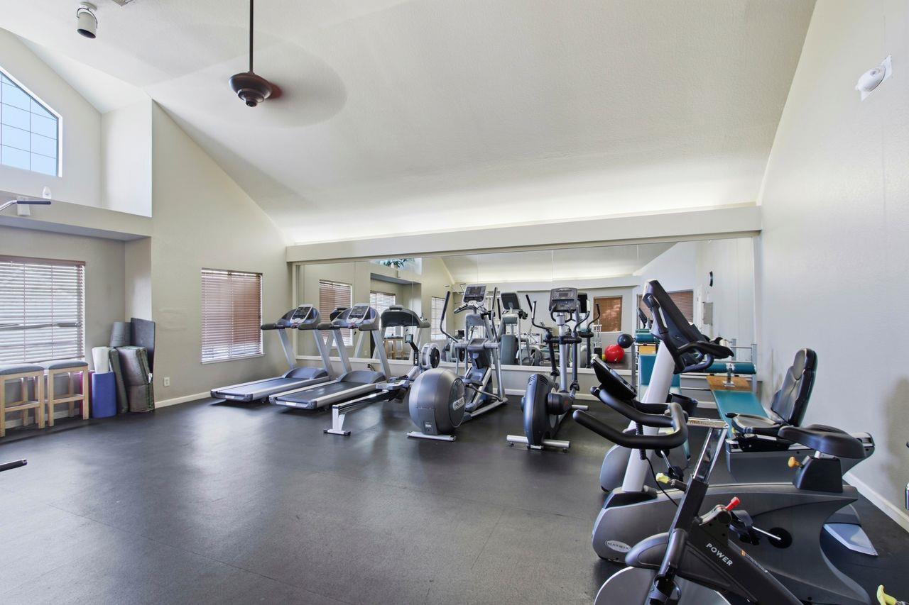 Detail Gallery Image 34 of 41 For 918 Owens Lake Dr, San Jose,  CA 95123 - 2 Beds | 1 Baths