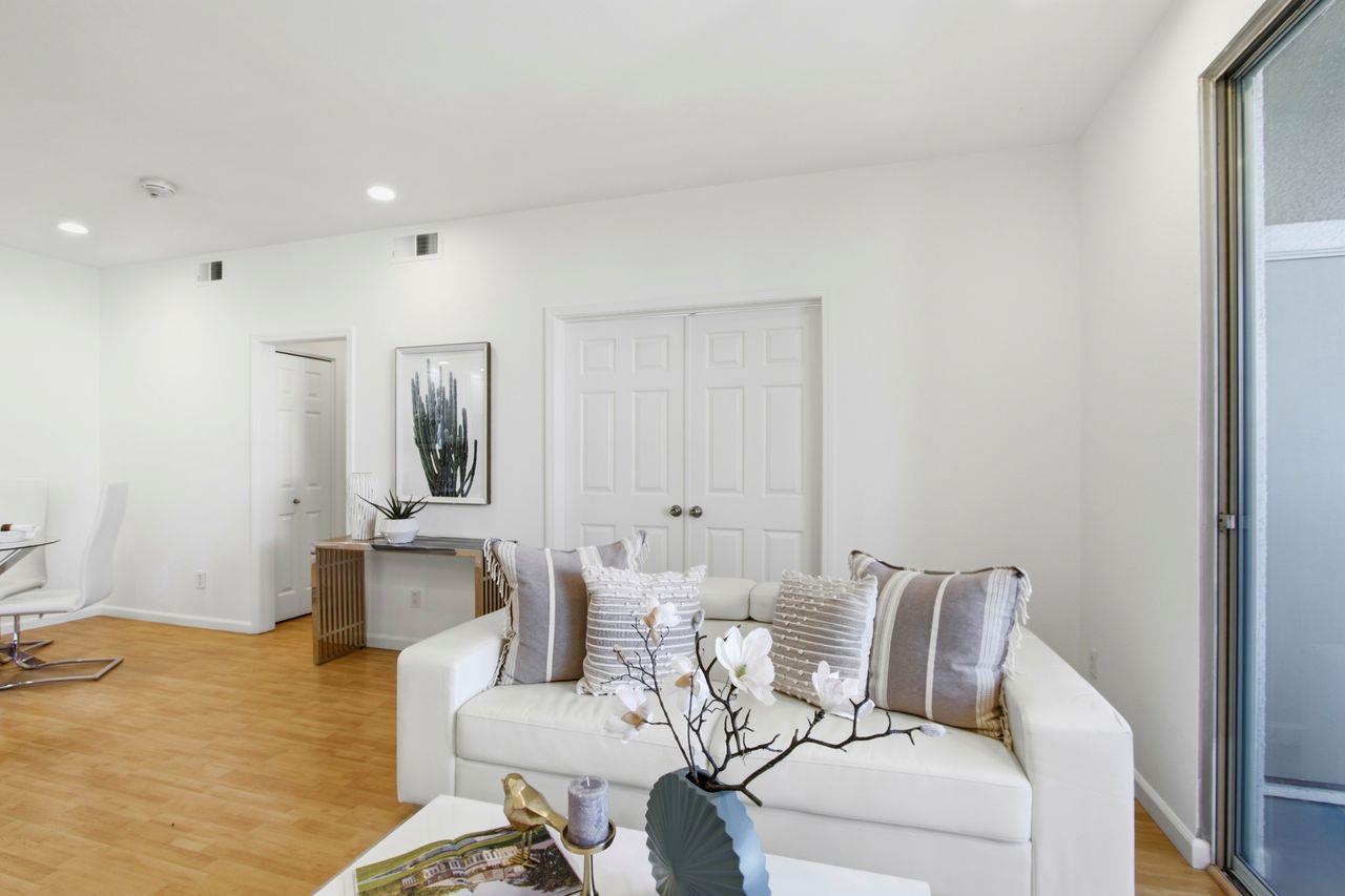 Detail Gallery Image 5 of 41 For 918 Owens Lake Dr, San Jose,  CA 95123 - 2 Beds | 1 Baths