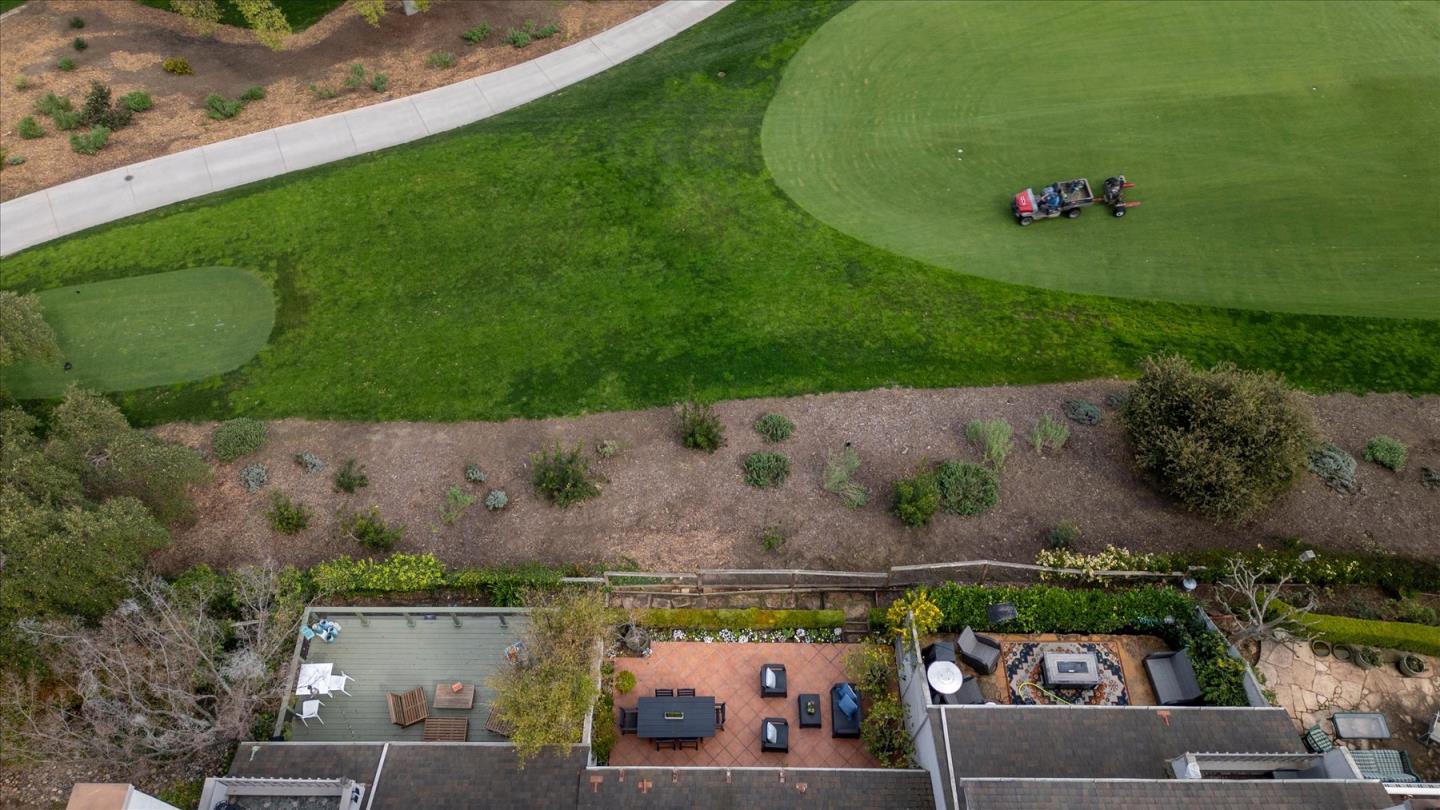 Detail Gallery Image 28 of 30 For 206 Sand Hill Cir, Menlo Park,  CA 94025 - 3 Beds | 2/1 Baths