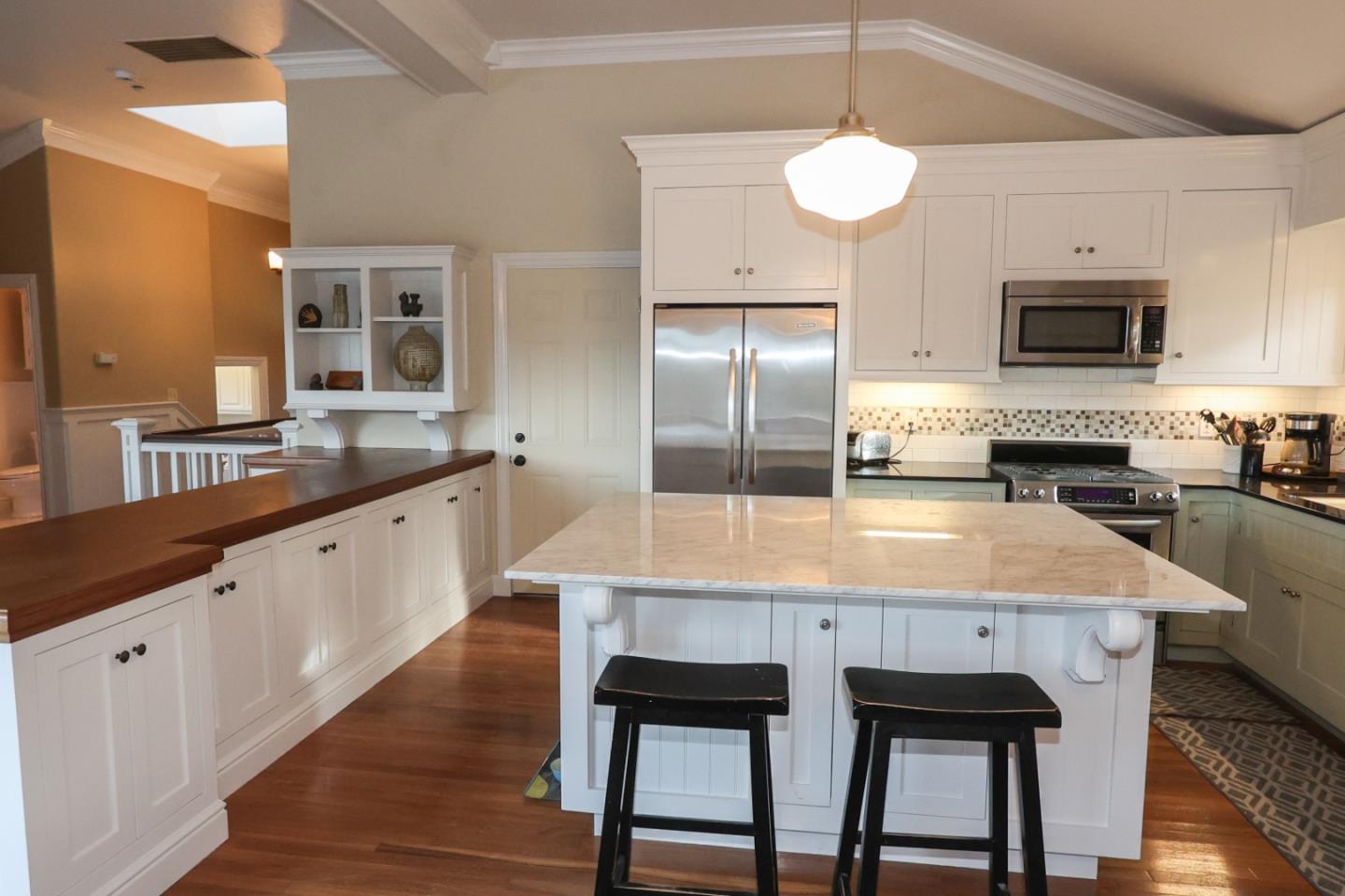 Detail Gallery Image 11 of 29 For 627 Loma Prieta Dr, Aptos,  CA 95003 - 3 Beds | 2/1 Baths