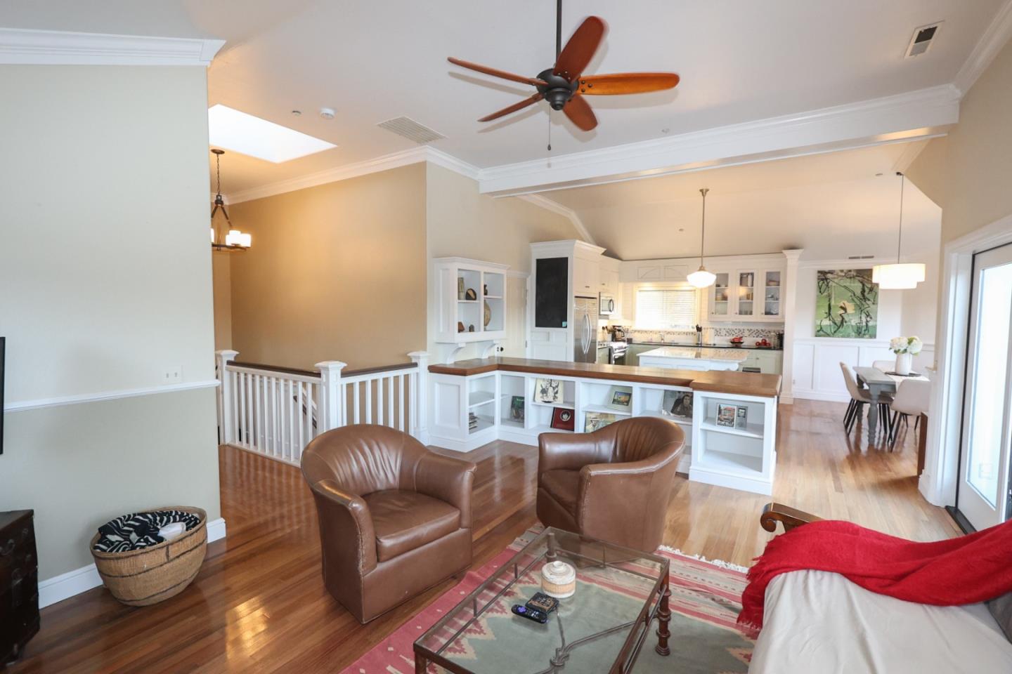 Detail Gallery Image 4 of 29 For 627 Loma Prieta Dr, Aptos,  CA 95003 - 3 Beds | 2/1 Baths