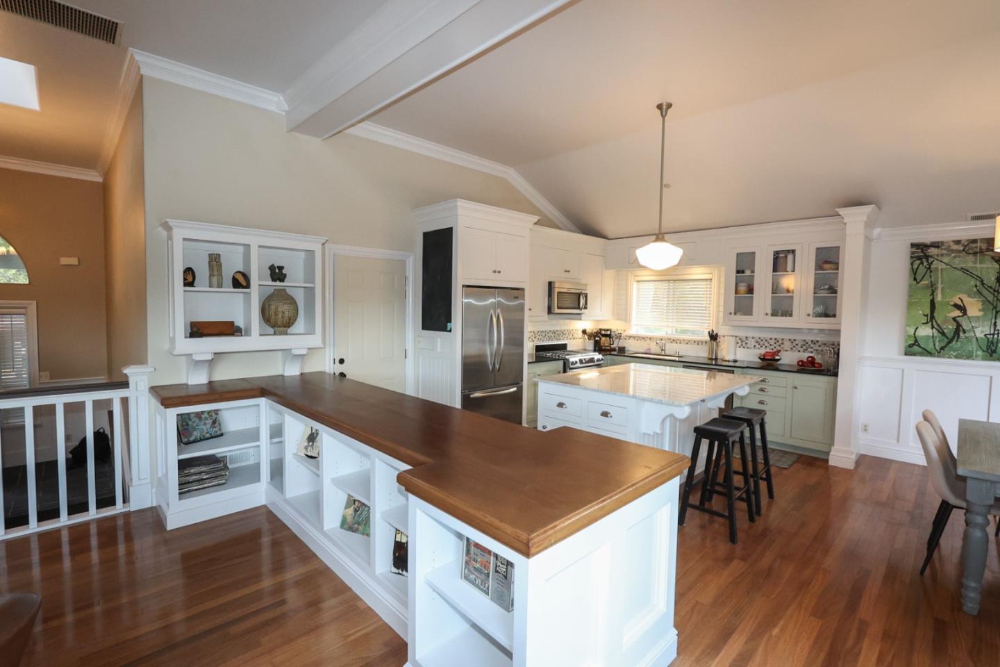 Detail Gallery Image 8 of 29 For 627 Loma Prieta Dr, Aptos,  CA 95003 - 3 Beds | 2/1 Baths