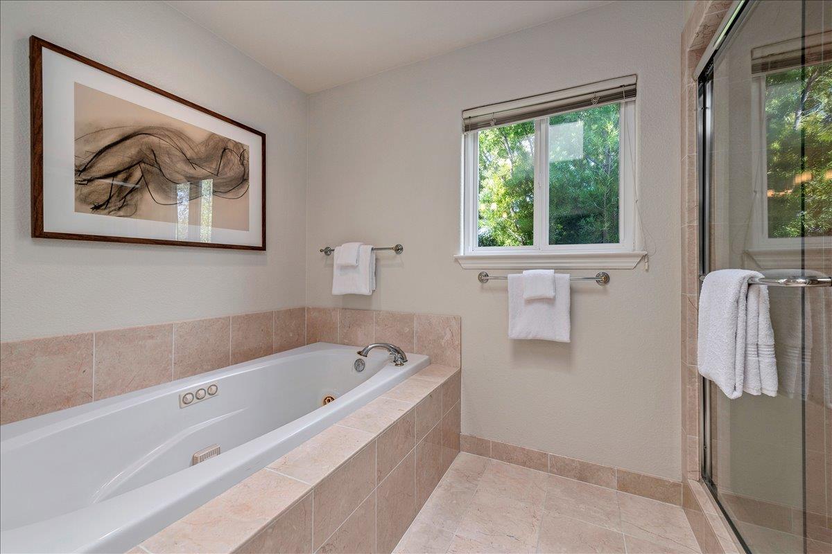 Detail Gallery Image 22 of 31 For 1354 Sherman Ave, Menlo Park,  CA 94025 - 5 Beds | 4 Baths