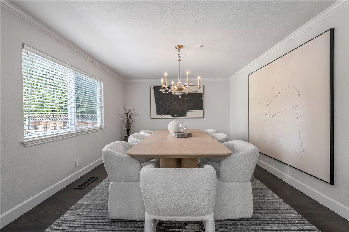 Detail Gallery Image 7 of 31 For 1354 Sherman Ave, Menlo Park,  CA 94025 - 5 Beds | 4 Baths