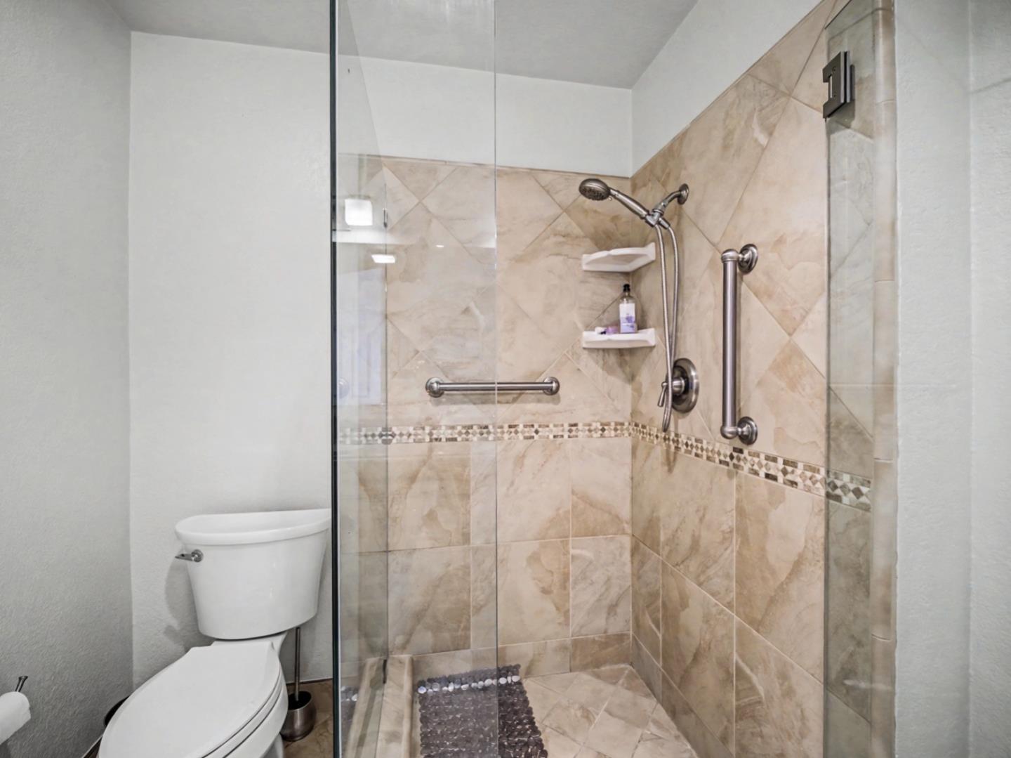 Photo #19: ML82036800 Listing: Photo #19