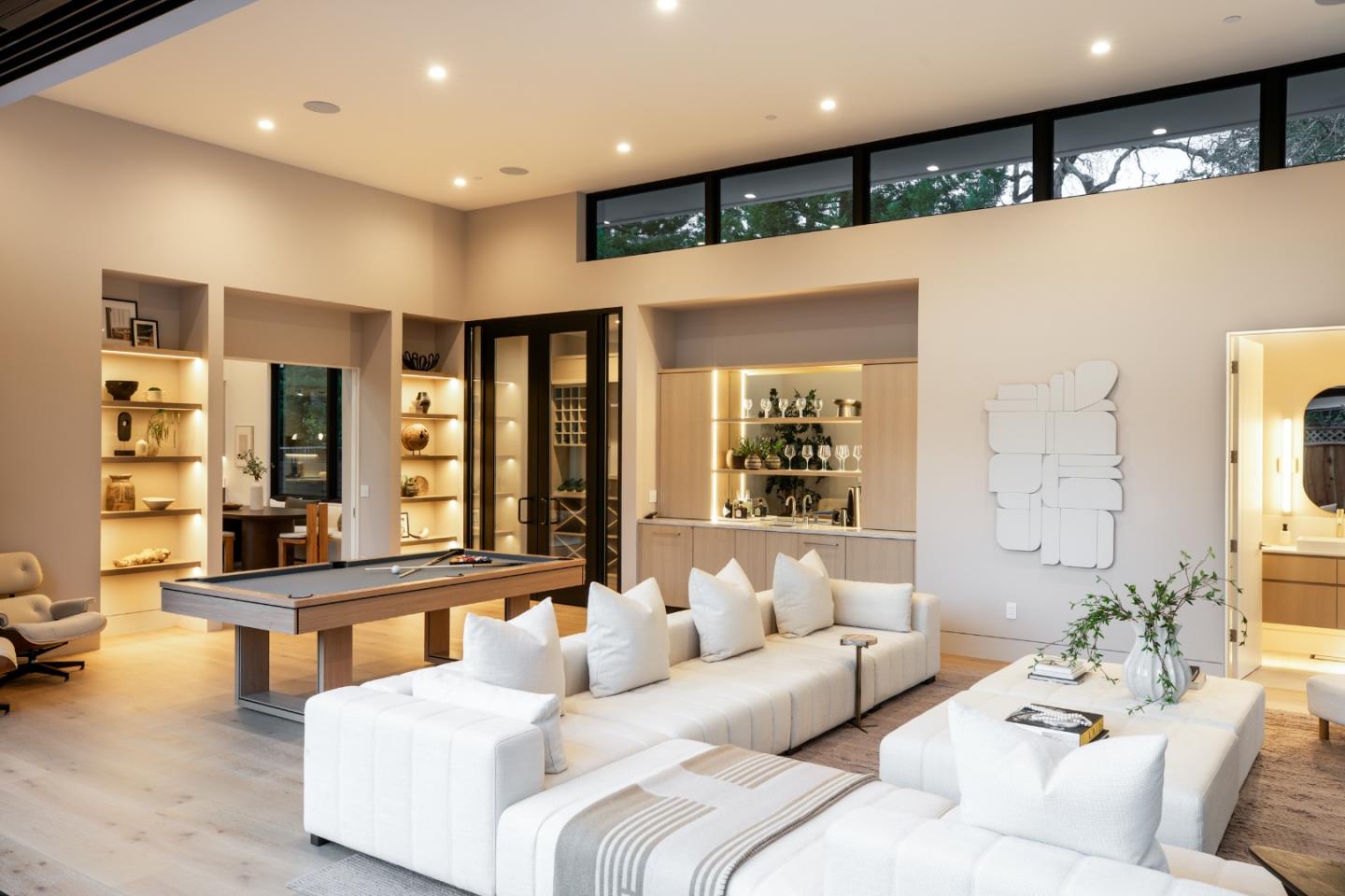 Detail Gallery Image 10 of 39 For 167 Almendral Ave, Atherton,  CA 94027 - 8 Beds | 7/1 Baths