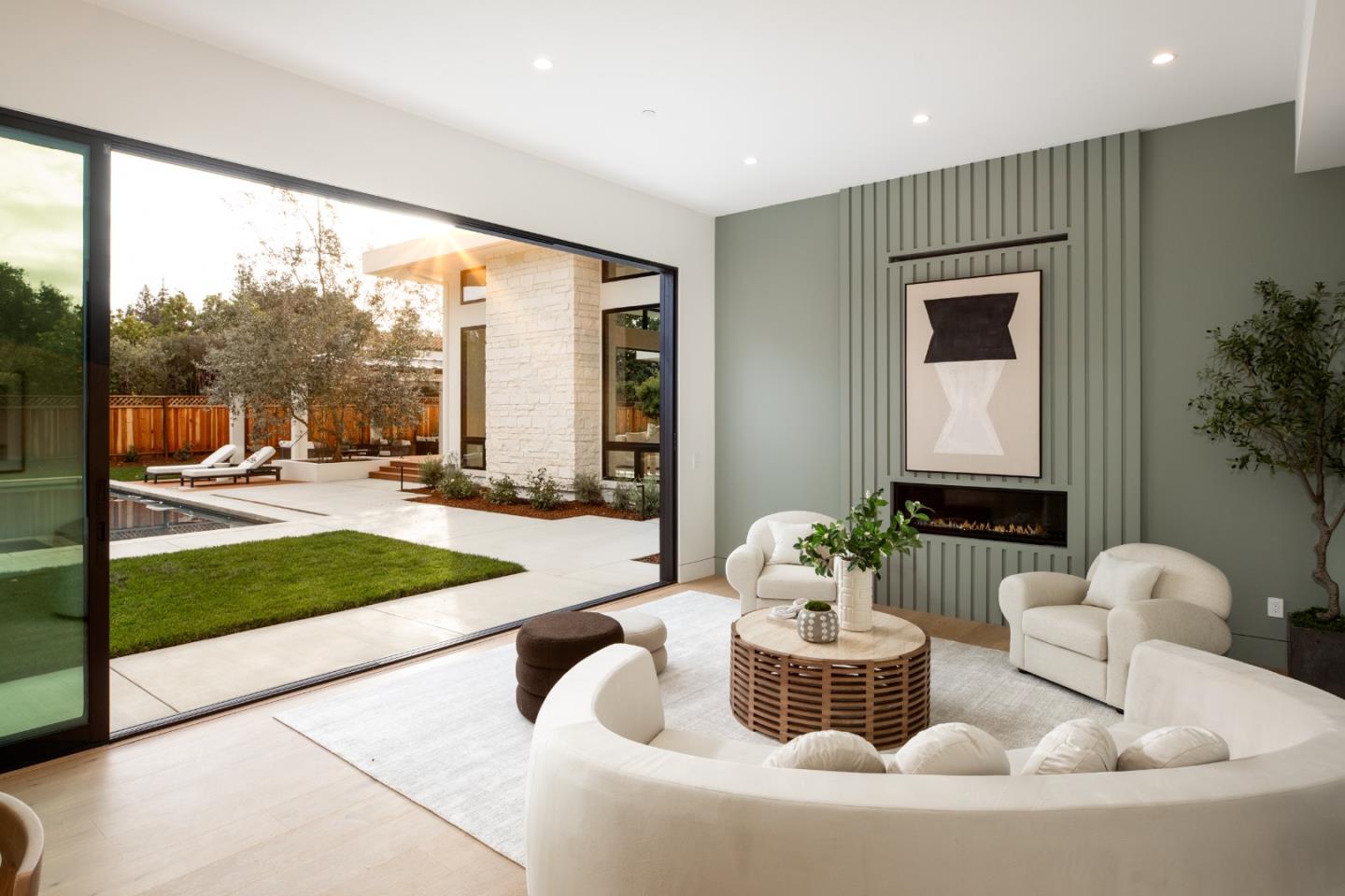 Detail Gallery Image 27 of 39 For 167 Almendral Ave, Atherton,  CA 94027 - 8 Beds | 7/1 Baths