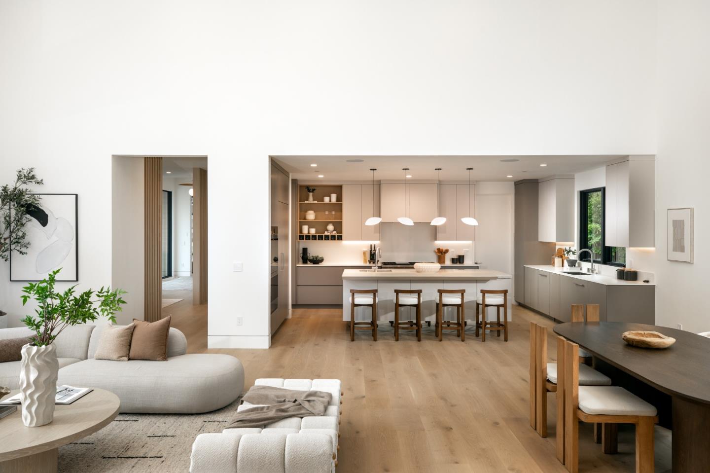 Detail Gallery Image 5 of 39 For 167 Almendral Ave, Atherton,  CA 94027 - 8 Beds | 7/1 Baths