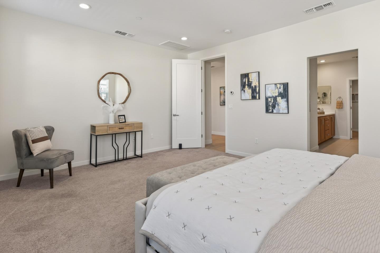 Detail Gallery Image 21 of 65 For 17106 Saint Brendan Loop, Morgan Hill,  CA 95037 - 3 Beds | 2/1 Baths