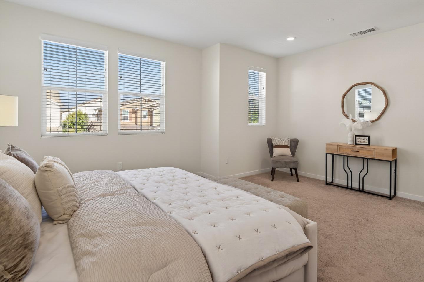 Detail Gallery Image 22 of 65 For 17106 Saint Brendan Loop, Morgan Hill,  CA 95037 - 3 Beds | 2/1 Baths