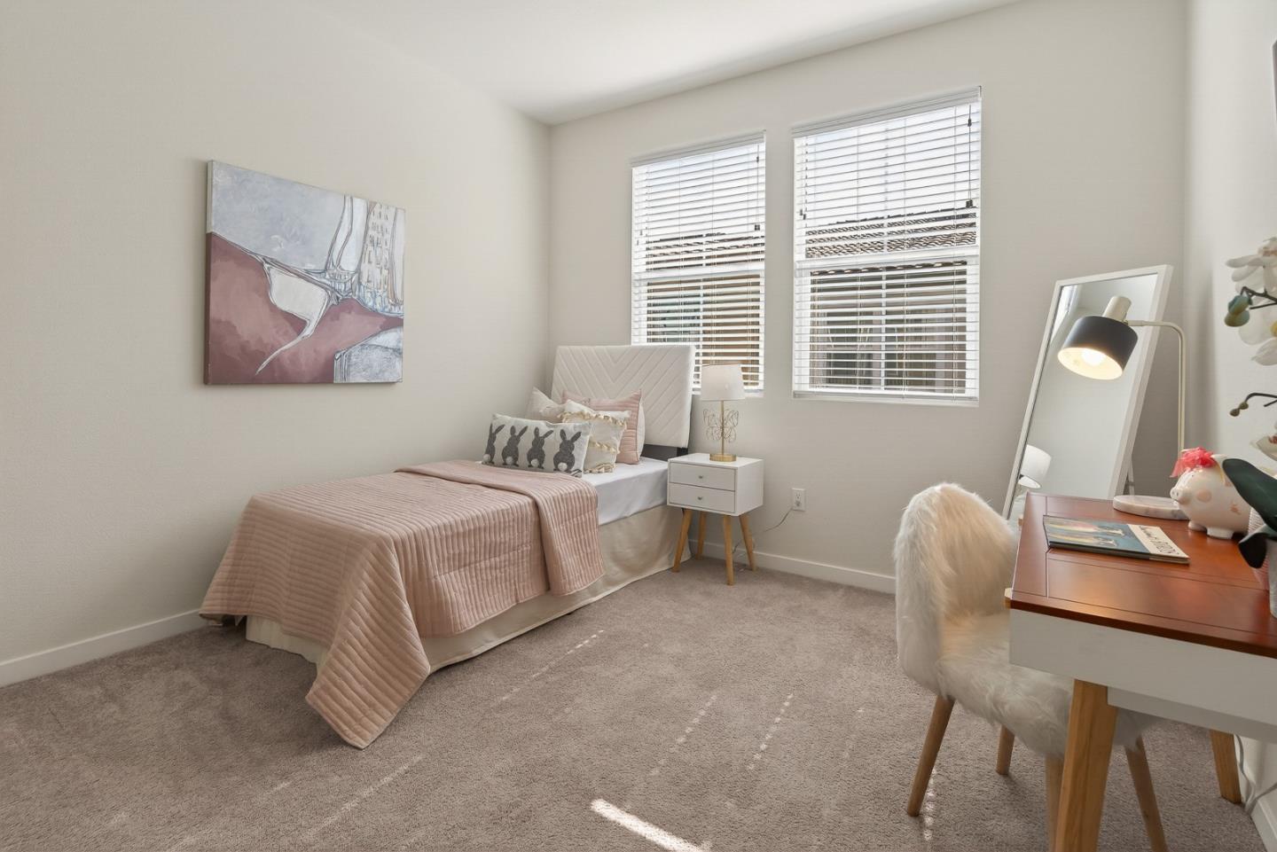 Detail Gallery Image 31 of 65 For 17106 Saint Brendan Loop, Morgan Hill,  CA 95037 - 3 Beds | 2/1 Baths