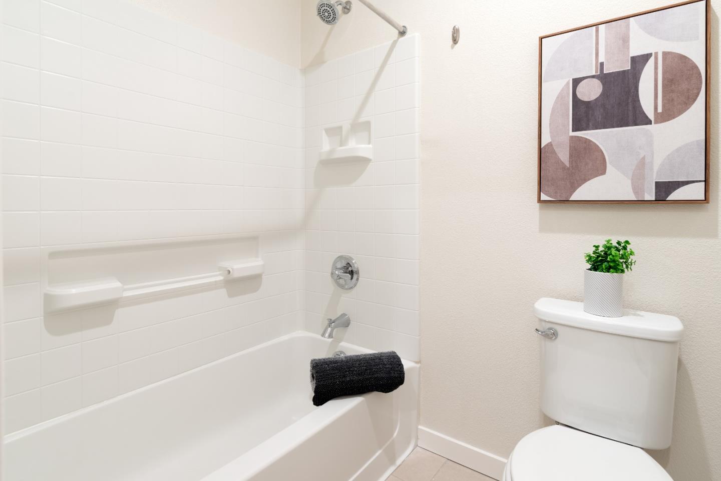 Detail Gallery Image 36 of 65 For 17106 Saint Brendan Loop, Morgan Hill,  CA 95037 - 3 Beds | 2/1 Baths