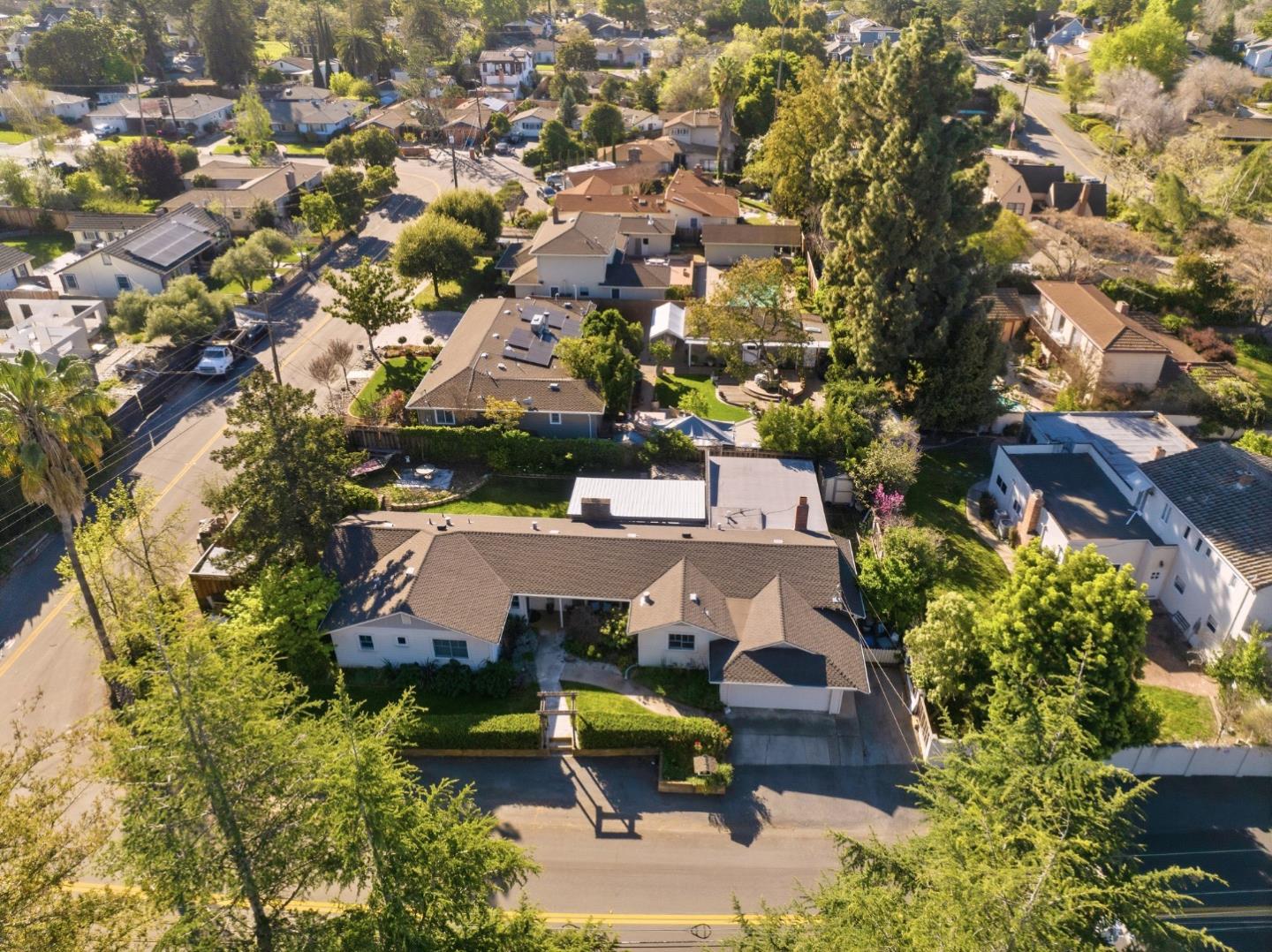 Detail Gallery Image 2 of 40 For 5424 Greenside Dr, San Jose,  CA 95127 - 4 Beds | 3 Baths