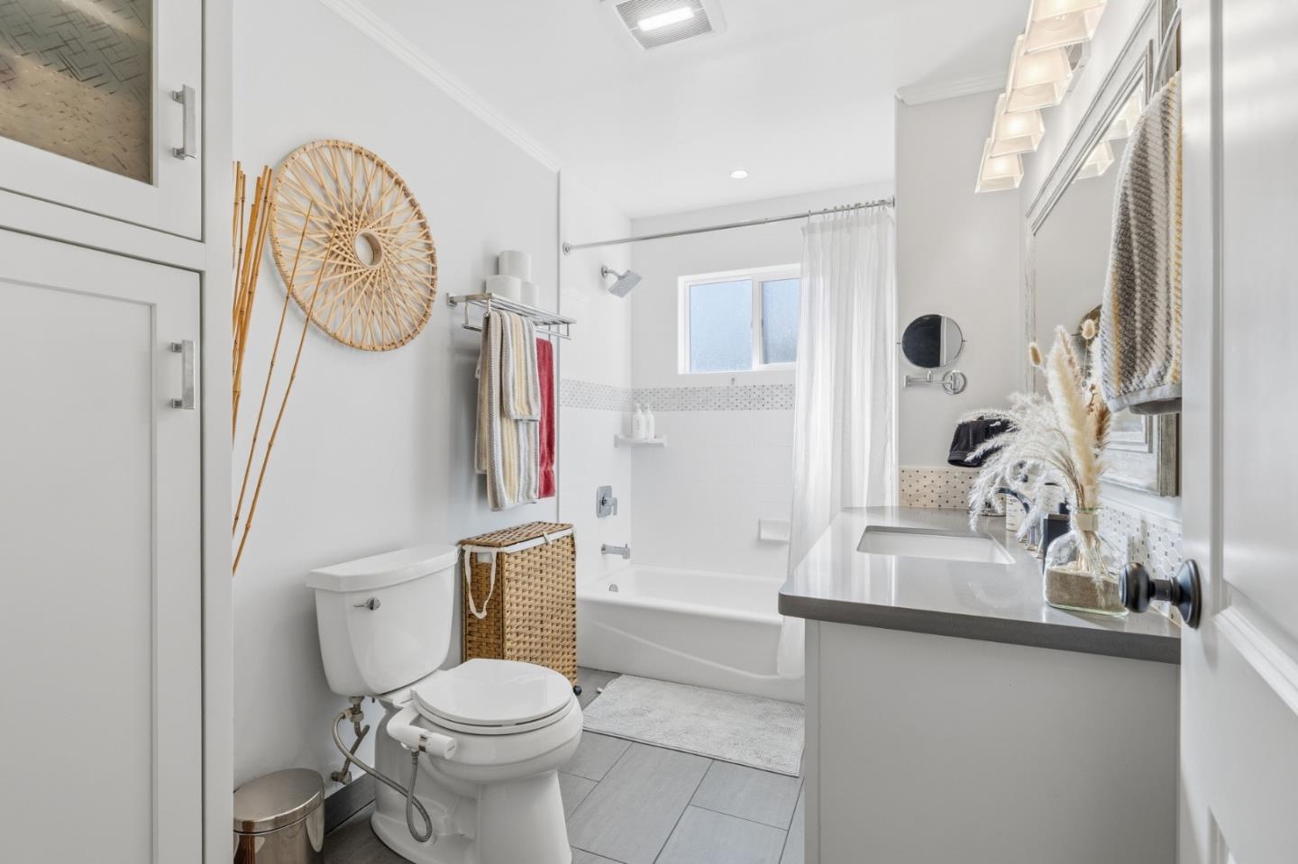 Detail Gallery Image 37 of 40 For 5424 Greenside Dr, San Jose,  CA 95127 - 4 Beds | 3 Baths