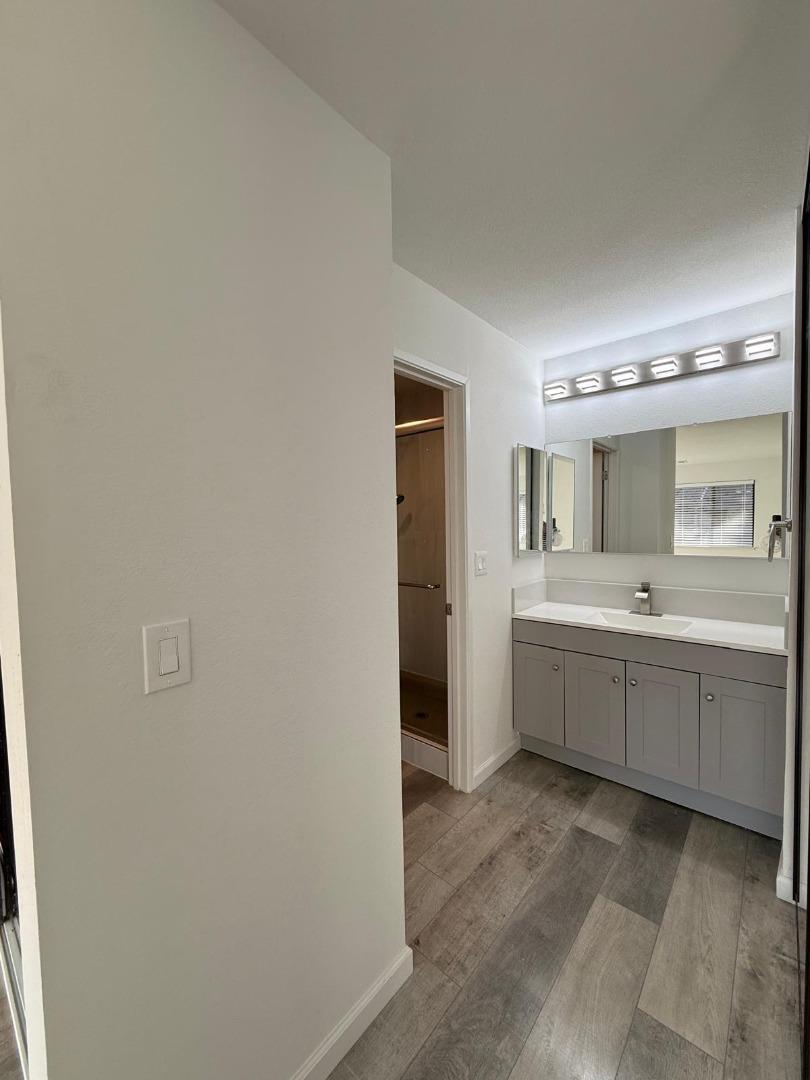 Detail Gallery Image 20 of 38 For 5705 Makati Cir #F,  San Jose,  CA 95123 - 2 Beds | 2 Baths