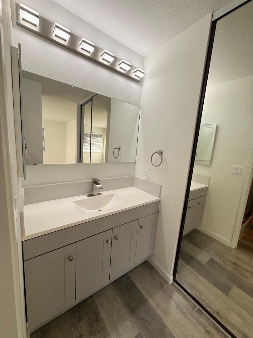 Detail Gallery Image 21 of 38 For 5705 Makati Cir #F,  San Jose,  CA 95123 - 2 Beds | 2 Baths