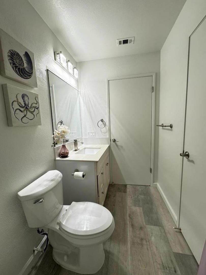 Detail Gallery Image 28 of 38 For 5705 Makati Cir #F,  San Jose,  CA 95123 - 2 Beds | 2 Baths