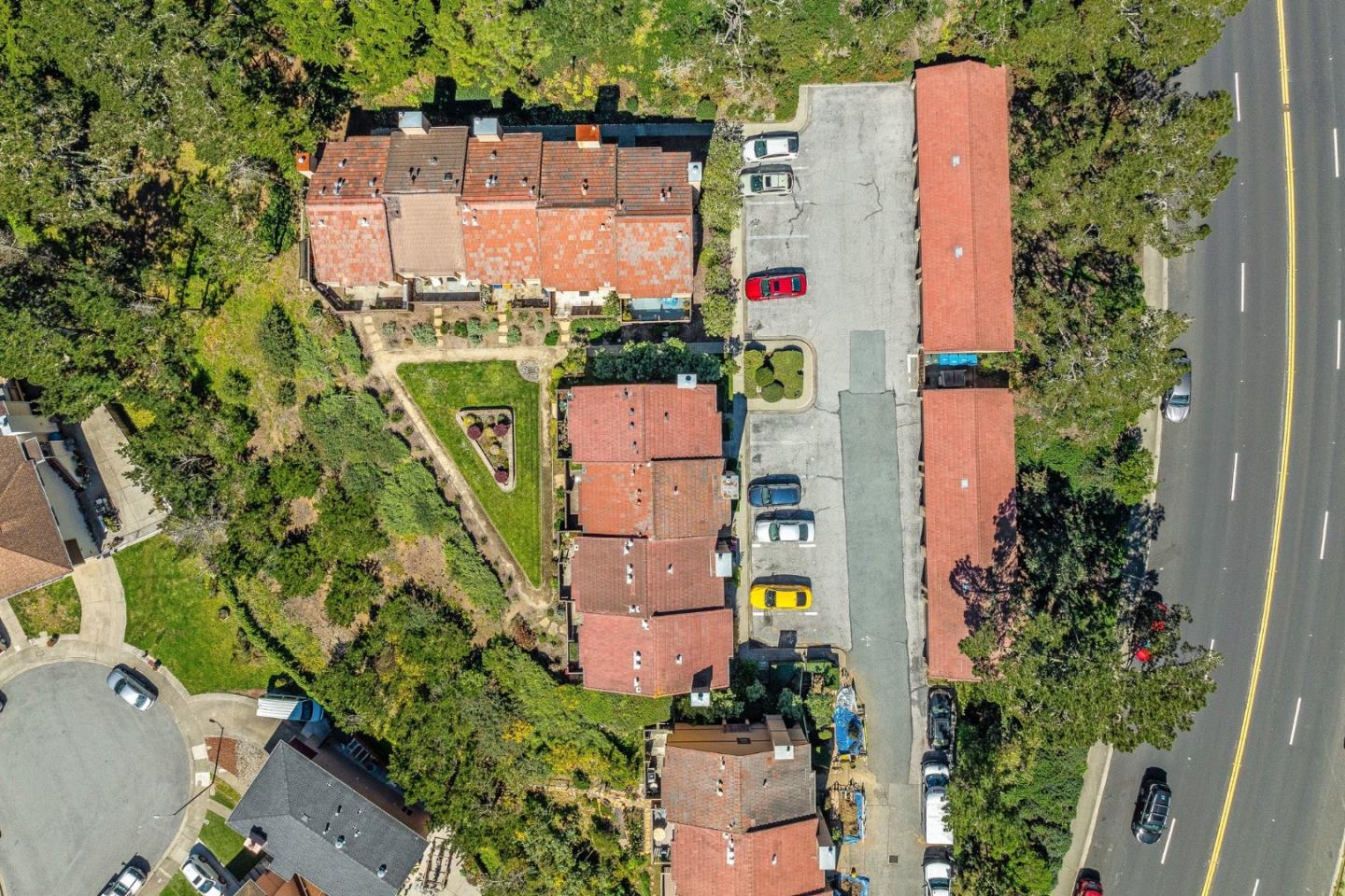 Detail Gallery Image 22 of 26 For 627 Hickey Blvd #D,  Pacifica,  CA 94044 - 2 Beds | 1/1 Baths