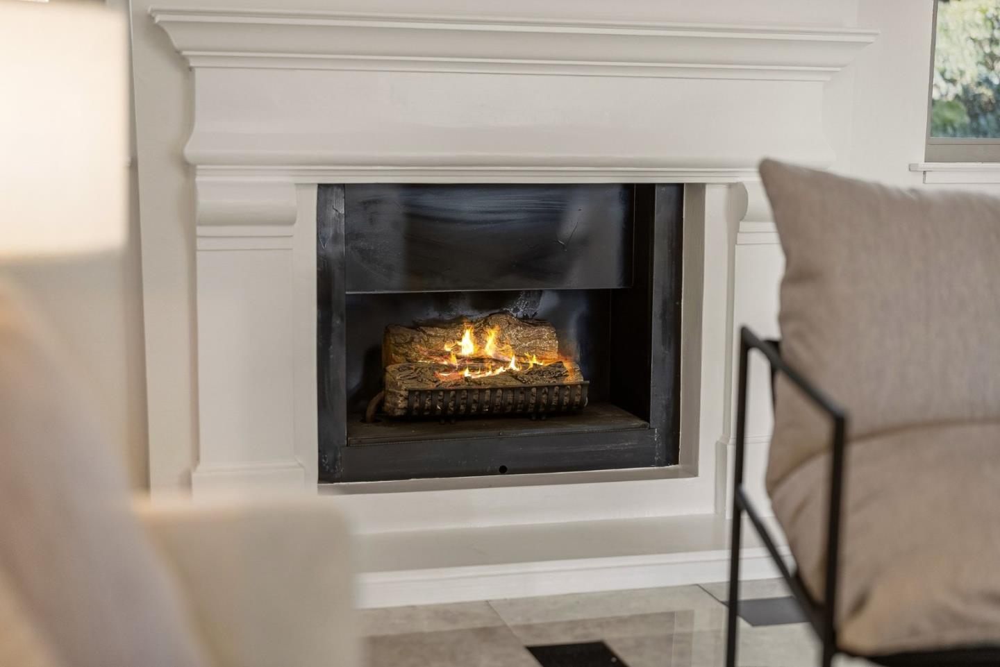 Detail Gallery Image 6 of 26 For 627 Hickey Blvd #D,  Pacifica,  CA 94044 - 2 Beds | 1/1 Baths