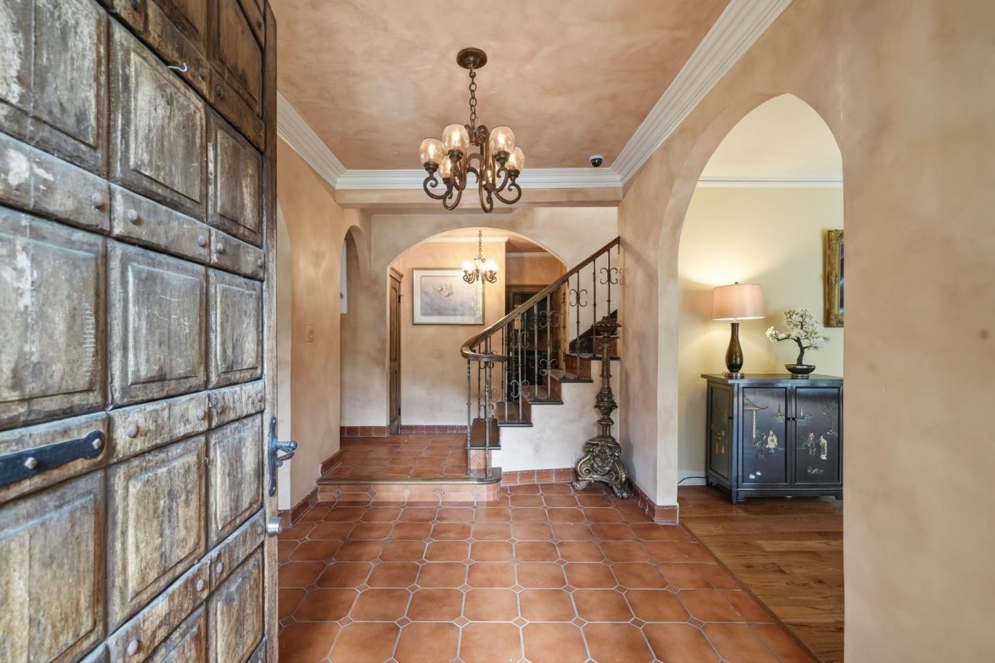 Detail Gallery Image 10 of 62 For 730 Hillsborough Blvd, Hillsborough,  CA 94010 - 5 Beds | 5 Baths