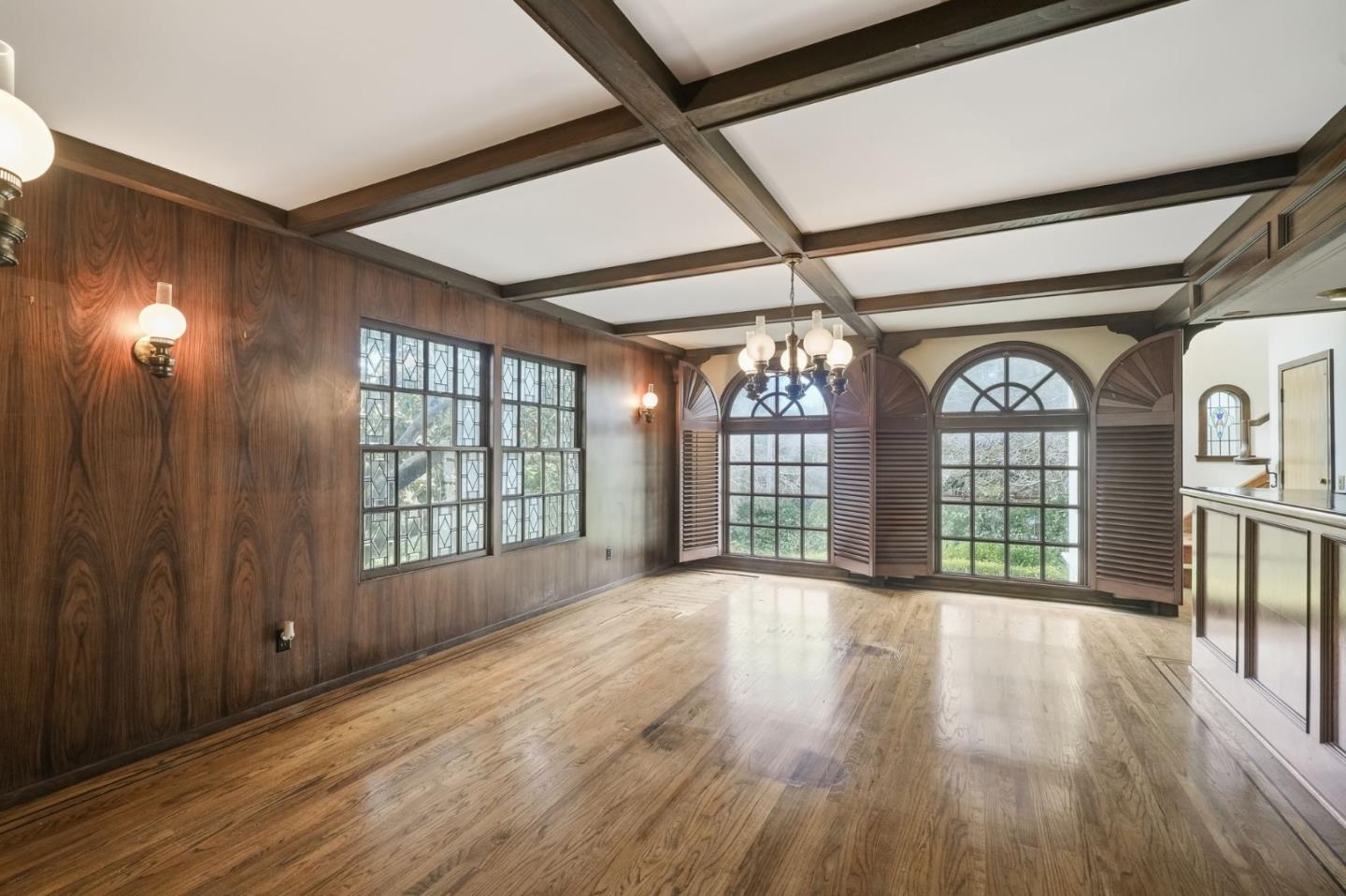 Detail Gallery Image 15 of 62 For 730 Hillsborough Blvd, Hillsborough,  CA 94010 - 5 Beds | 5 Baths