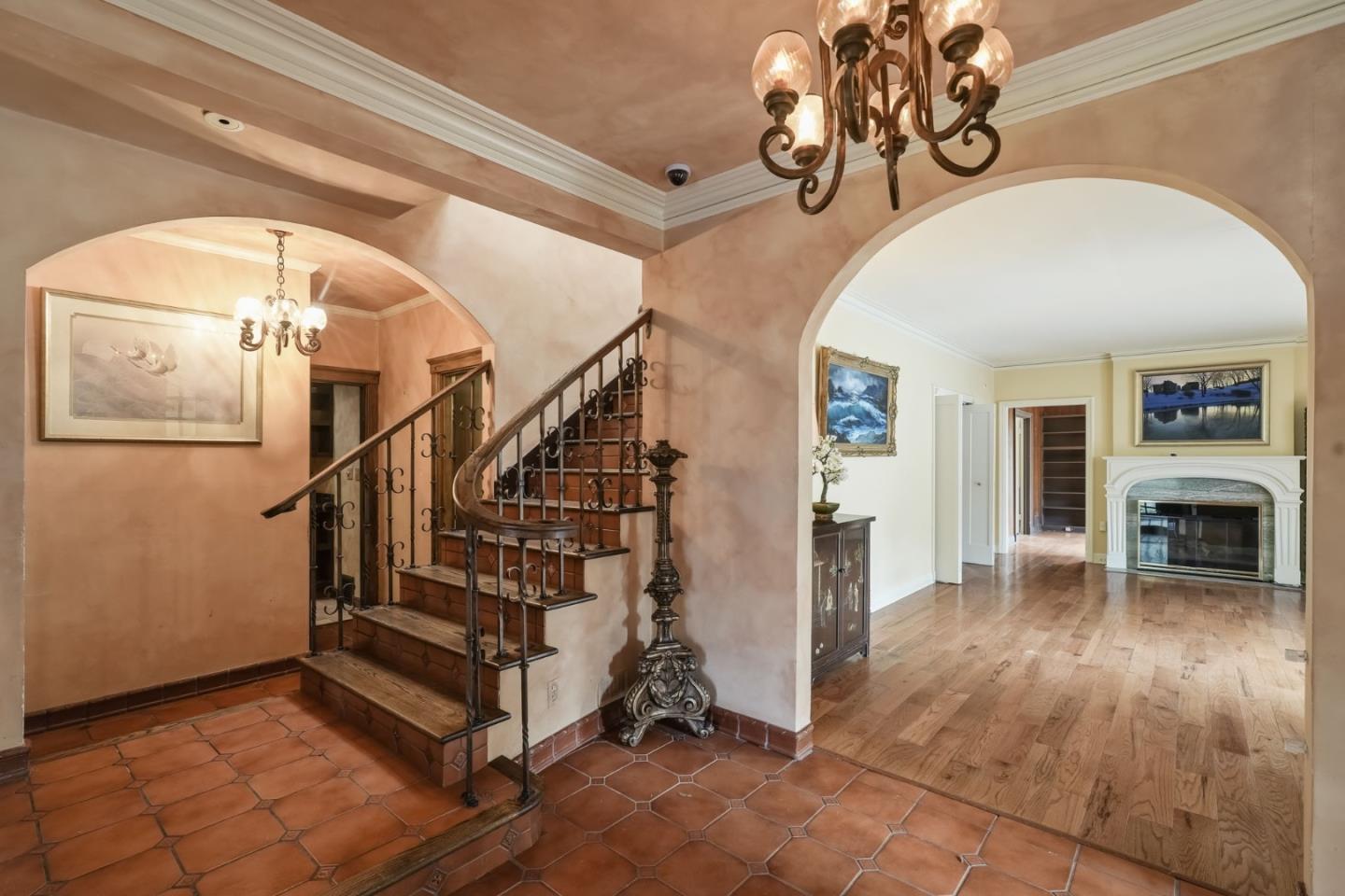 Detail Gallery Image 19 of 62 For 730 Hillsborough Blvd, Hillsborough,  CA 94010 - 5 Beds | 5 Baths