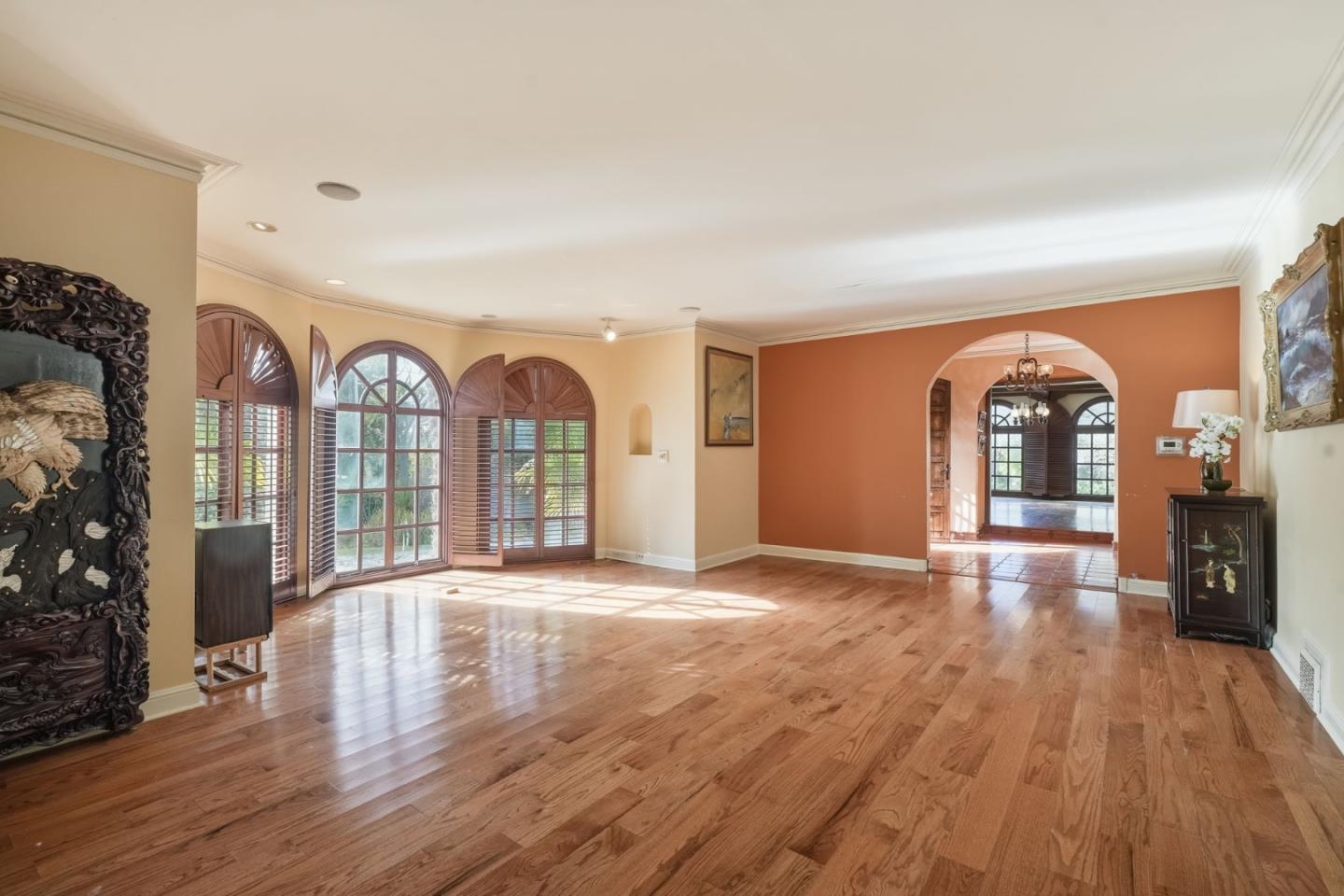 Detail Gallery Image 21 of 62 For 730 Hillsborough Blvd, Hillsborough,  CA 94010 - 5 Beds | 5 Baths