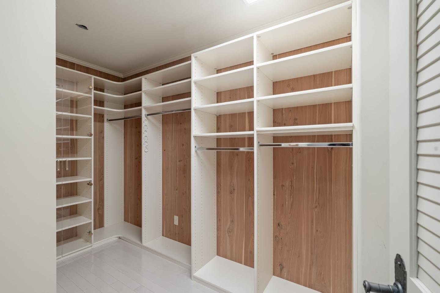 Detail Gallery Image 34 of 62 For 730 Hillsborough Blvd, Hillsborough,  CA 94010 - 5 Beds | 5 Baths