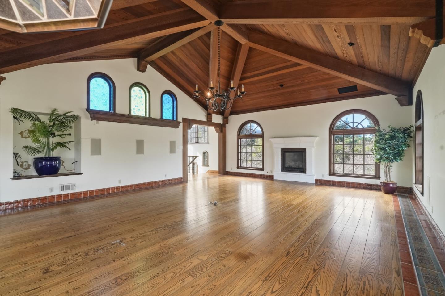 Detail Gallery Image 42 of 62 For 730 Hillsborough Blvd, Hillsborough,  CA 94010 - 5 Beds | 5 Baths