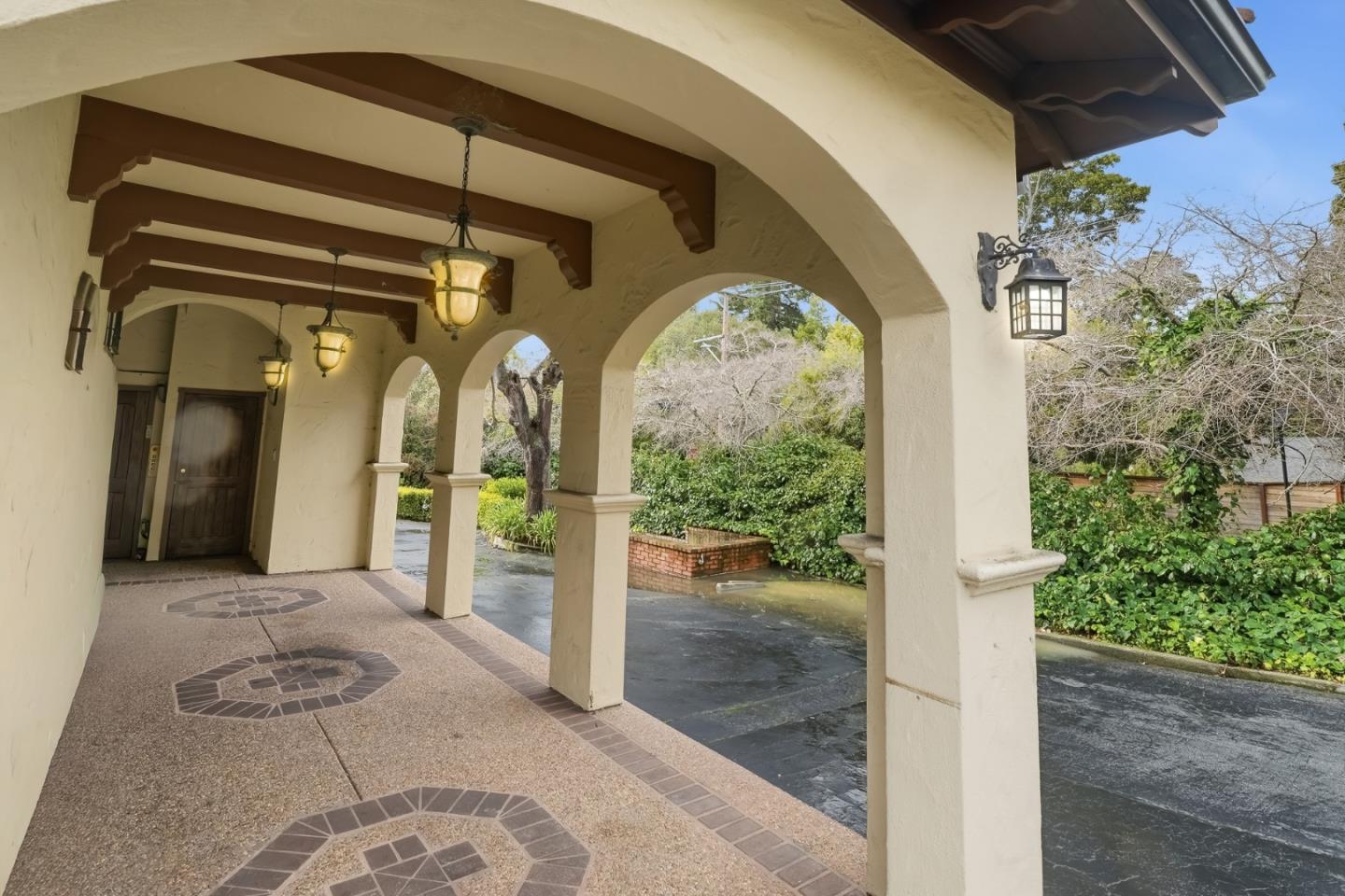 Detail Gallery Image 6 of 62 For 730 Hillsborough Blvd, Hillsborough,  CA 94010 - 5 Beds | 5 Baths