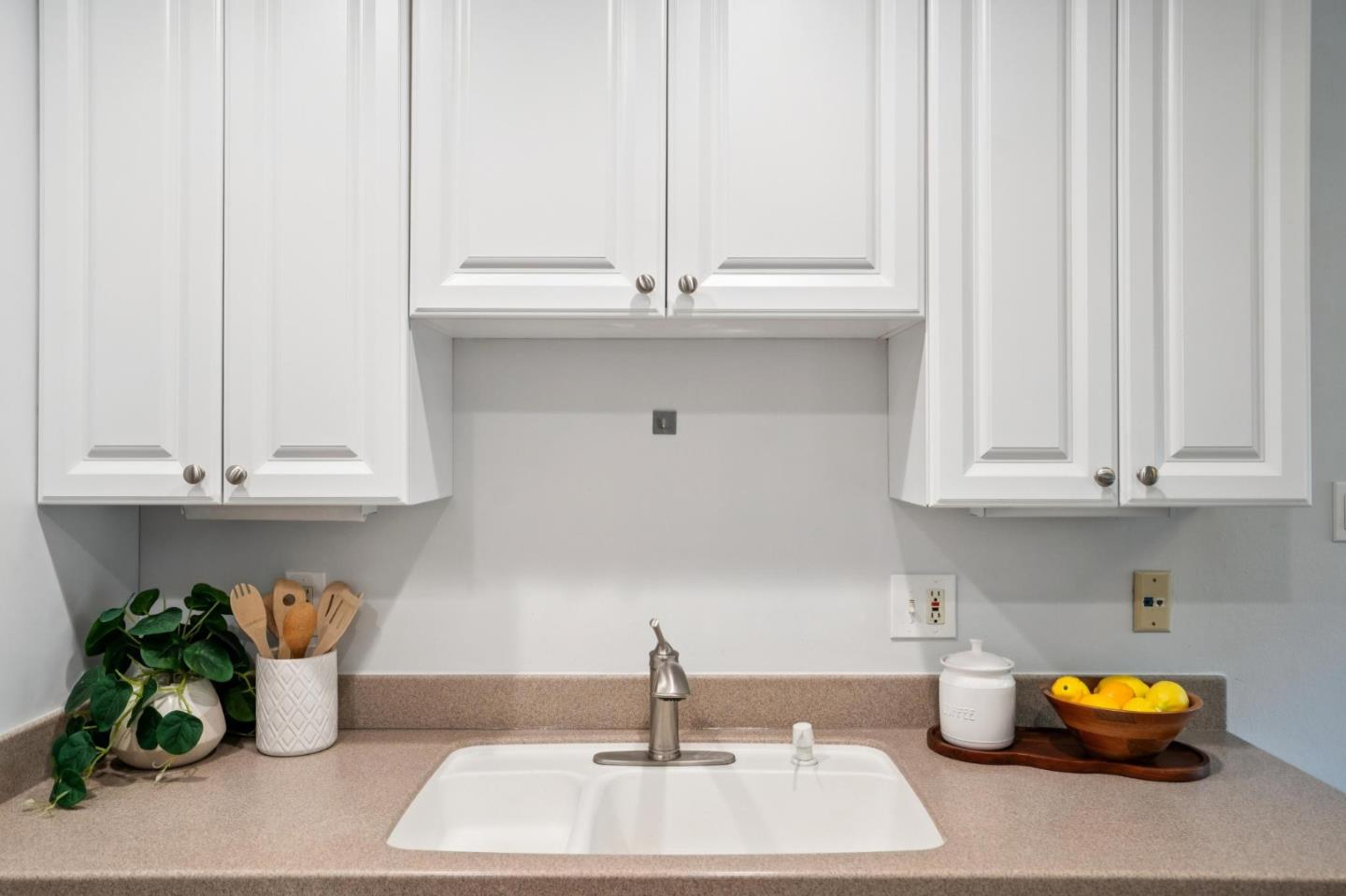 Detail Gallery Image 11 of 35 For 3033 Los Prados St #229,  San Mateo,  CA 94403 - 2 Beds | 2 Baths