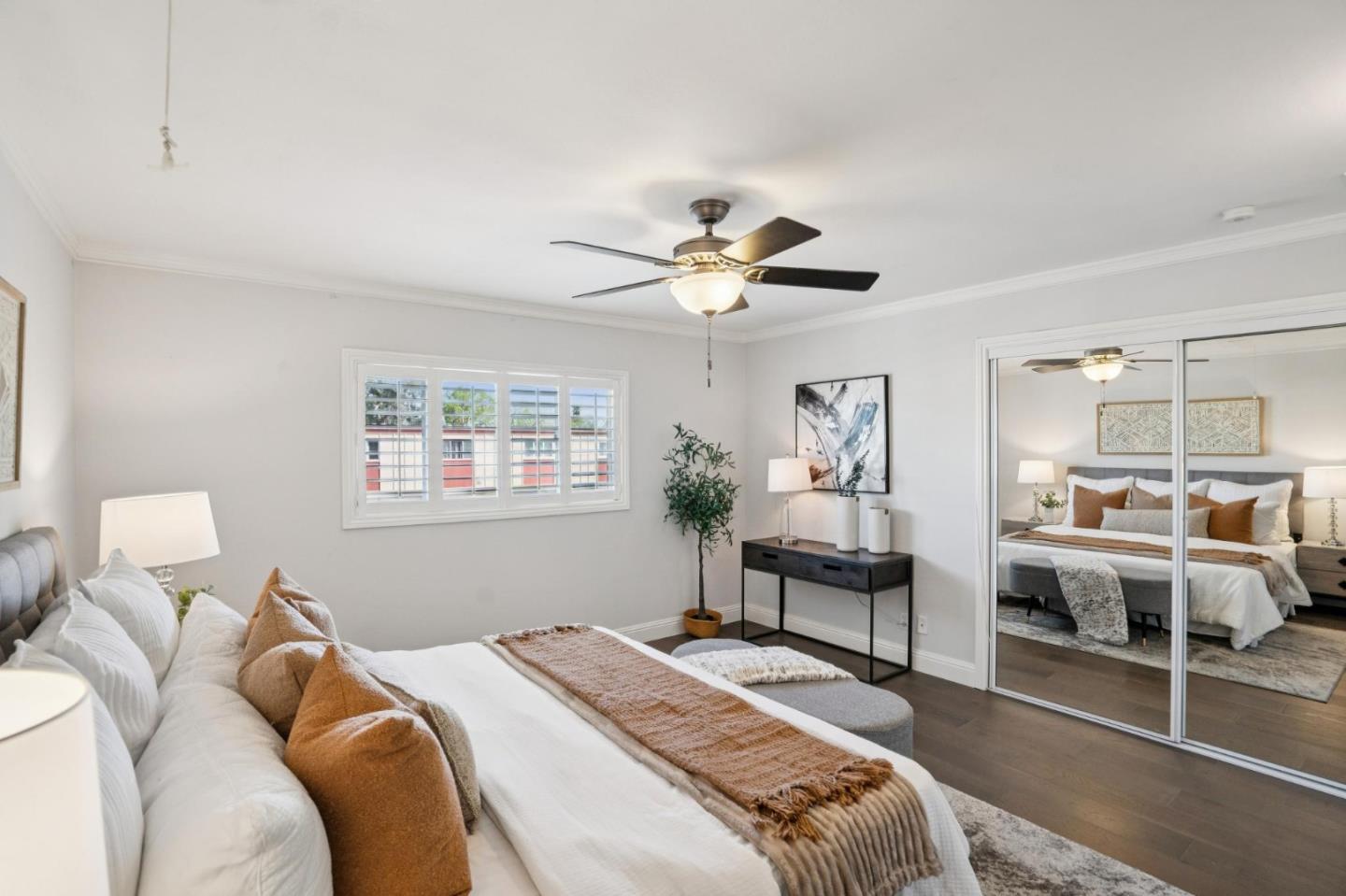 Detail Gallery Image 13 of 35 For 3033 Los Prados St #229,  San Mateo,  CA 94403 - 2 Beds | 2 Baths