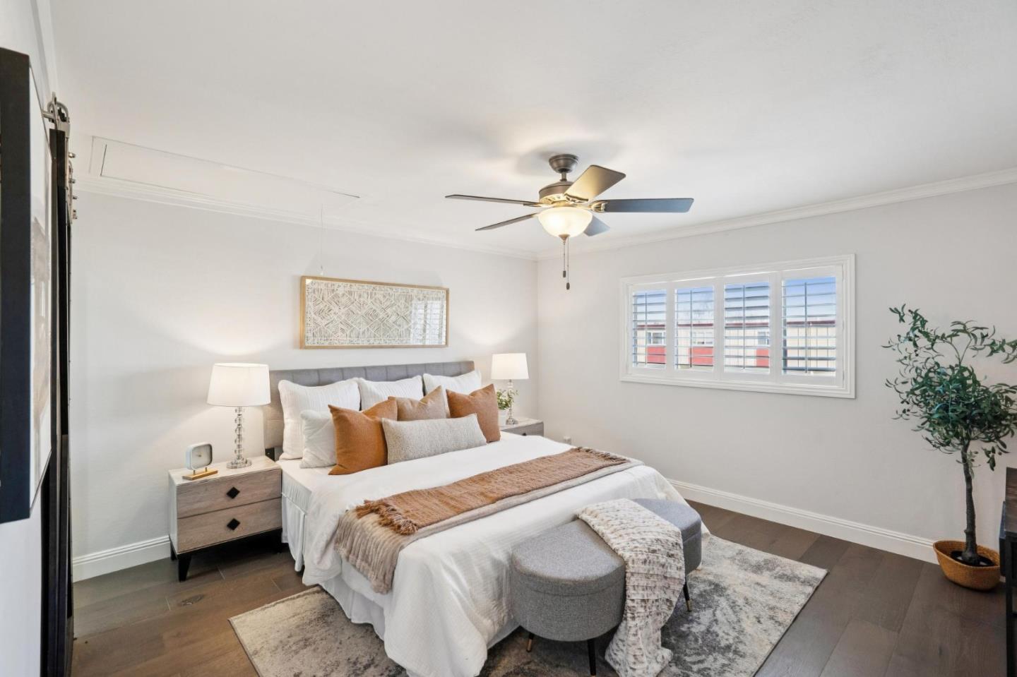 Detail Gallery Image 16 of 35 For 3033 Los Prados St #229,  San Mateo,  CA 94403 - 2 Beds | 2 Baths