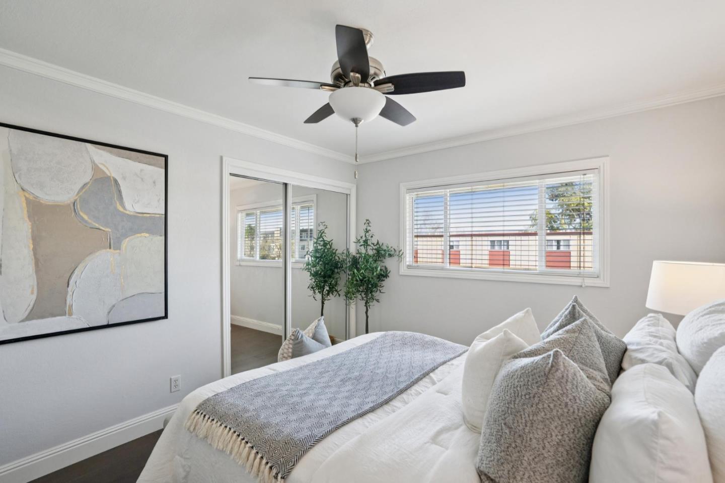 Detail Gallery Image 28 of 35 For 3033 Los Prados St #229,  San Mateo,  CA 94403 - 2 Beds | 2 Baths