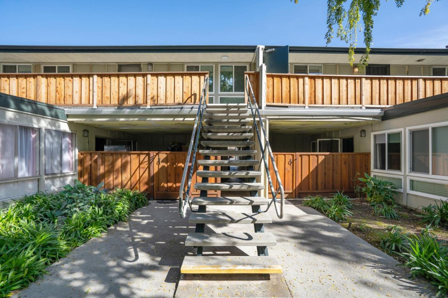 Detail Gallery Image 30 of 35 For 3033 Los Prados St #229,  San Mateo,  CA 94403 - 2 Beds | 2 Baths