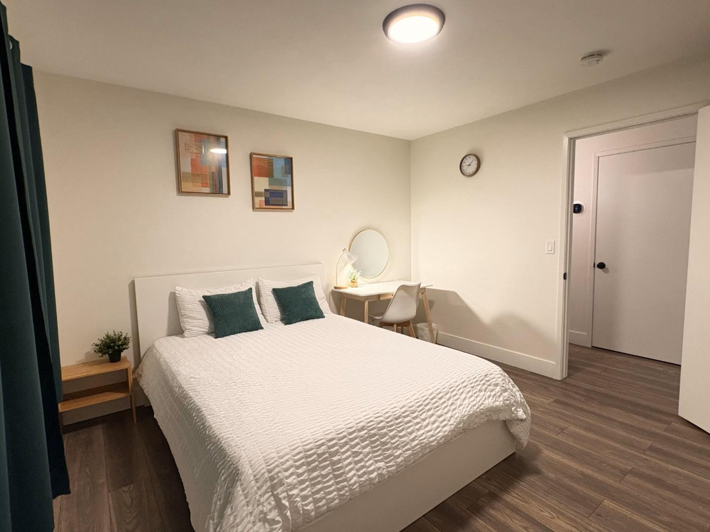 Detail Gallery Image 23 of 25 For 725 W Rialto Ave, Fresno,  CA 93705 - 3 Beds | 2 Baths