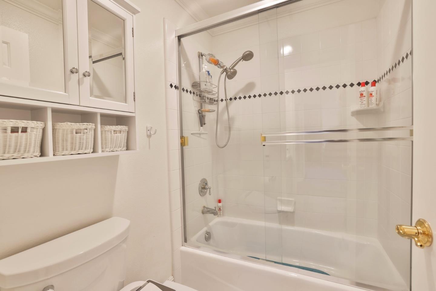 Detail Gallery Image 26 of 57 For 17017 Heatherwood Way, Morgan Hill,  CA 95037 - 4 Beds | 4 Baths