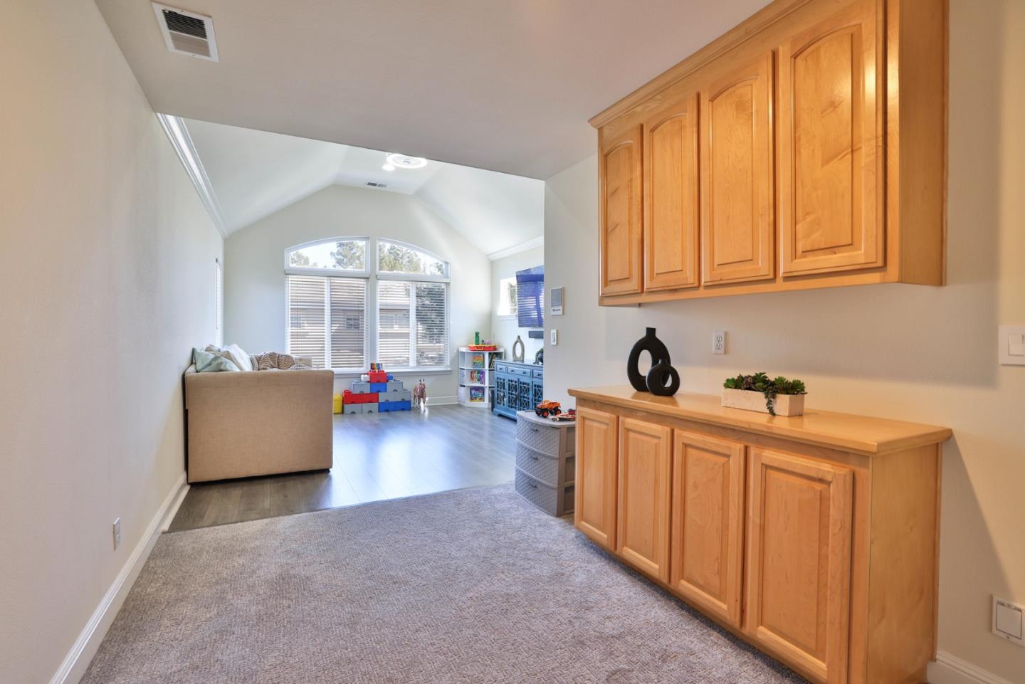 Detail Gallery Image 30 of 57 For 17017 Heatherwood Way, Morgan Hill,  CA 95037 - 4 Beds | 4 Baths