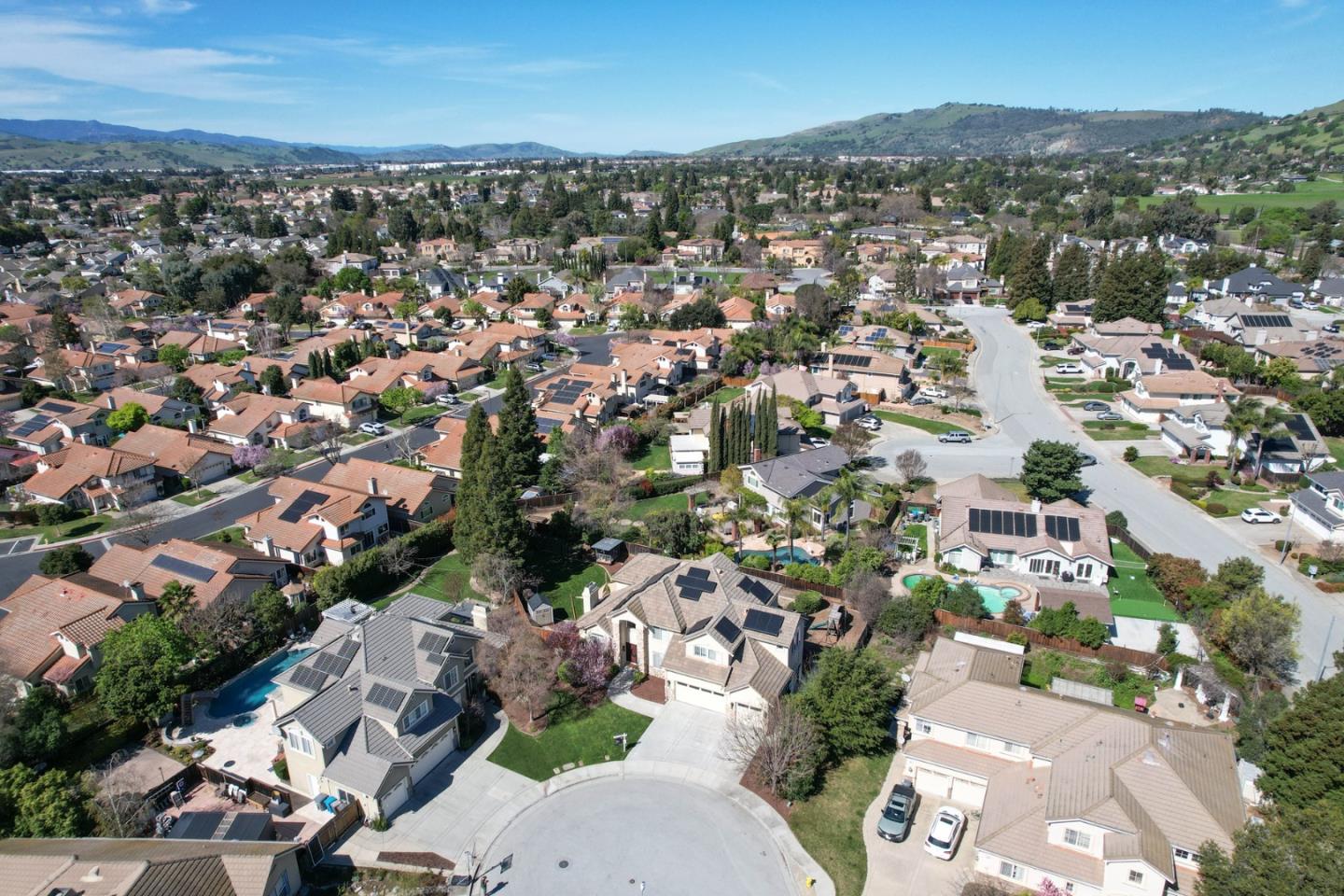 Detail Gallery Image 51 of 57 For 17017 Heatherwood Way, Morgan Hill,  CA 95037 - 4 Beds | 4 Baths