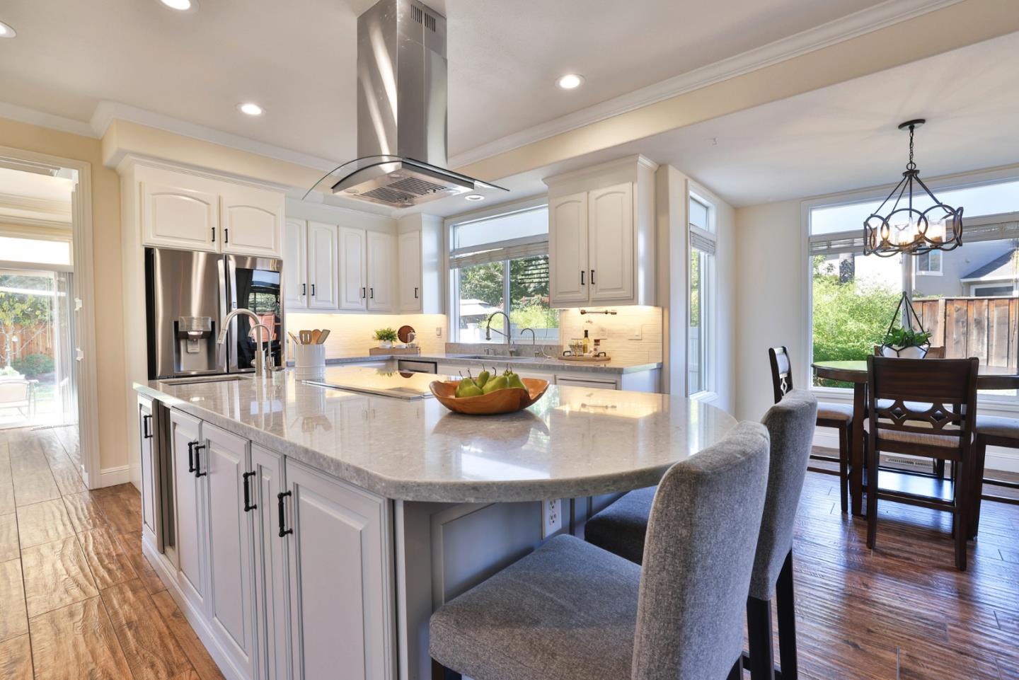 Detail Gallery Image 9 of 57 For 17017 Heatherwood Way, Morgan Hill,  CA 95037 - 4 Beds | 4 Baths